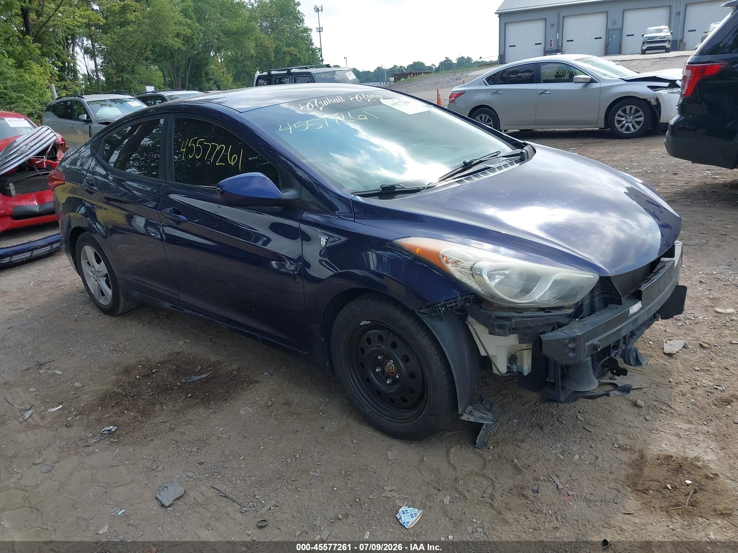 2013 Hyundai Elantra GLS, VIN 5NPDH4AE8DH356684 — Front end