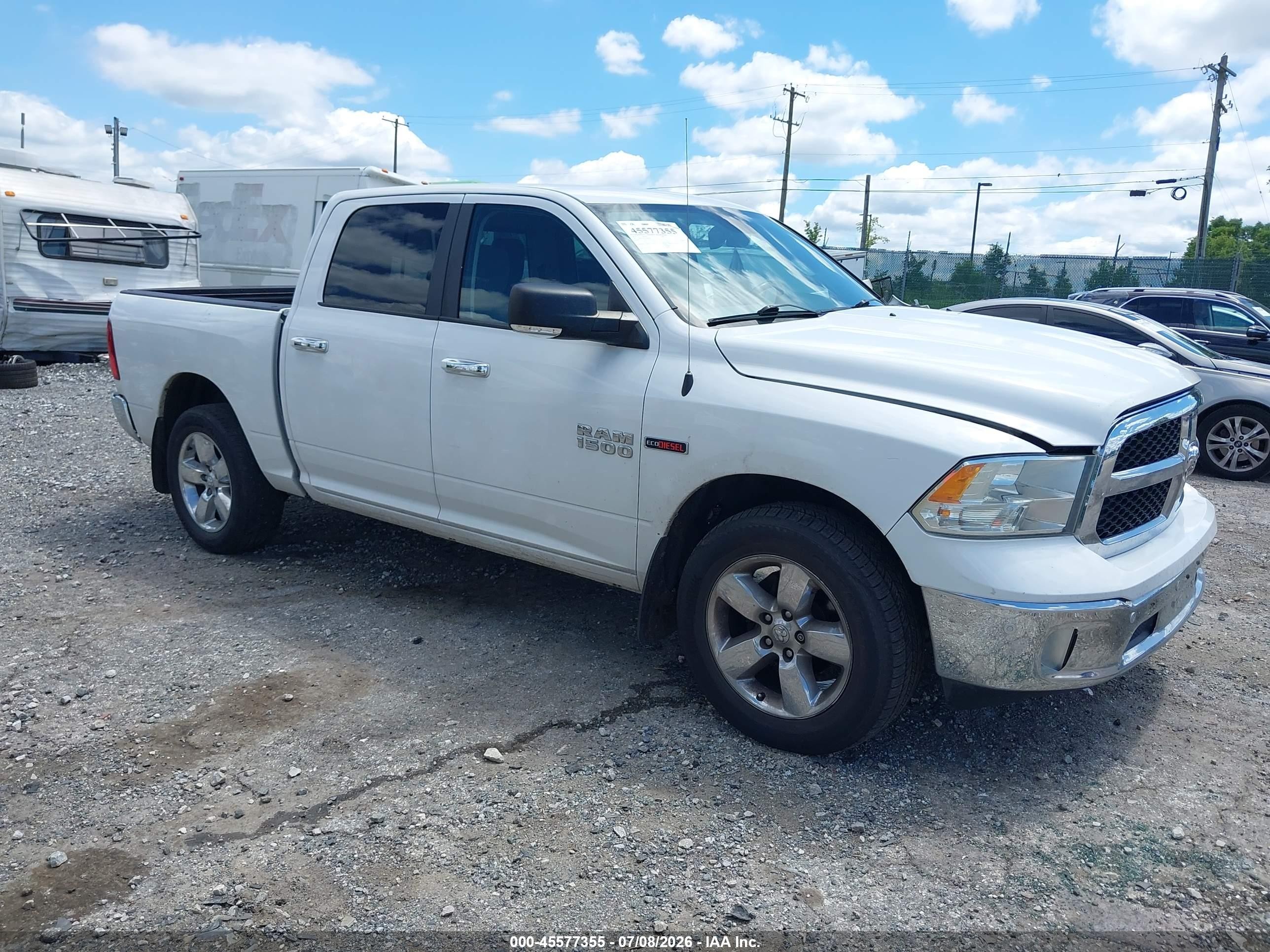 2016 Ram 1500 Big Horn, VIN 1C6RR7LM2GS260328 — Front end