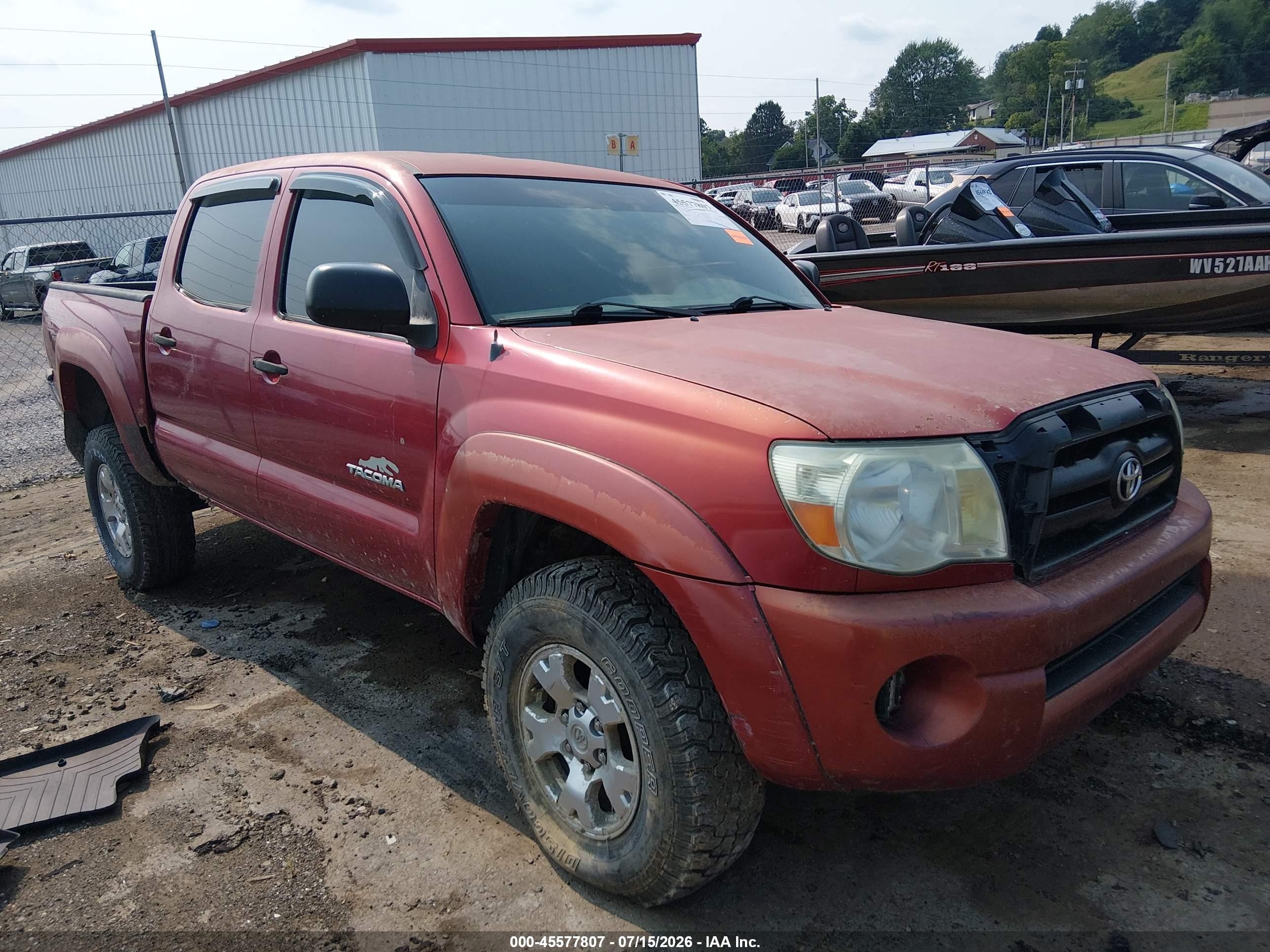 2005 Toyota Tacoma, VIN 5TELU42N35Z118441 — Front end