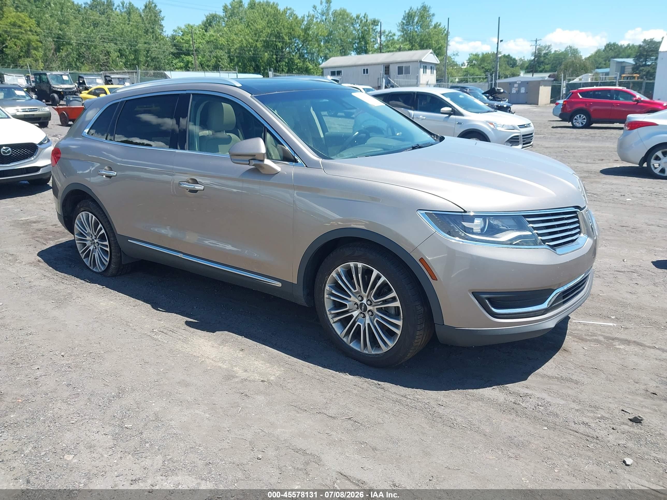 2018 Lincoln MKX Reserve, VIN 2LMPJ8LR0JBL48630 — Roof