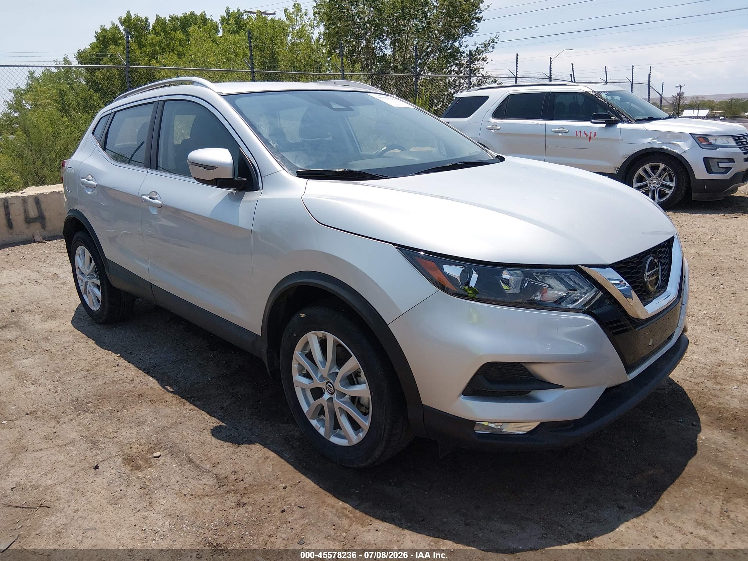 2021 Nissan Rogue SV, VIN JN1BJ1BV0MW322857 — Стихия