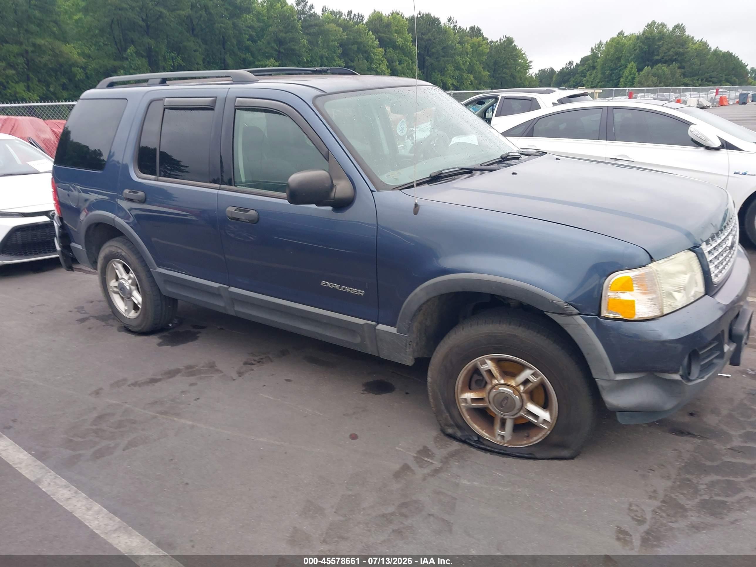 2003 Ford Explorer XLT, VIN 1FMDU73K33UC28997 — Rear end