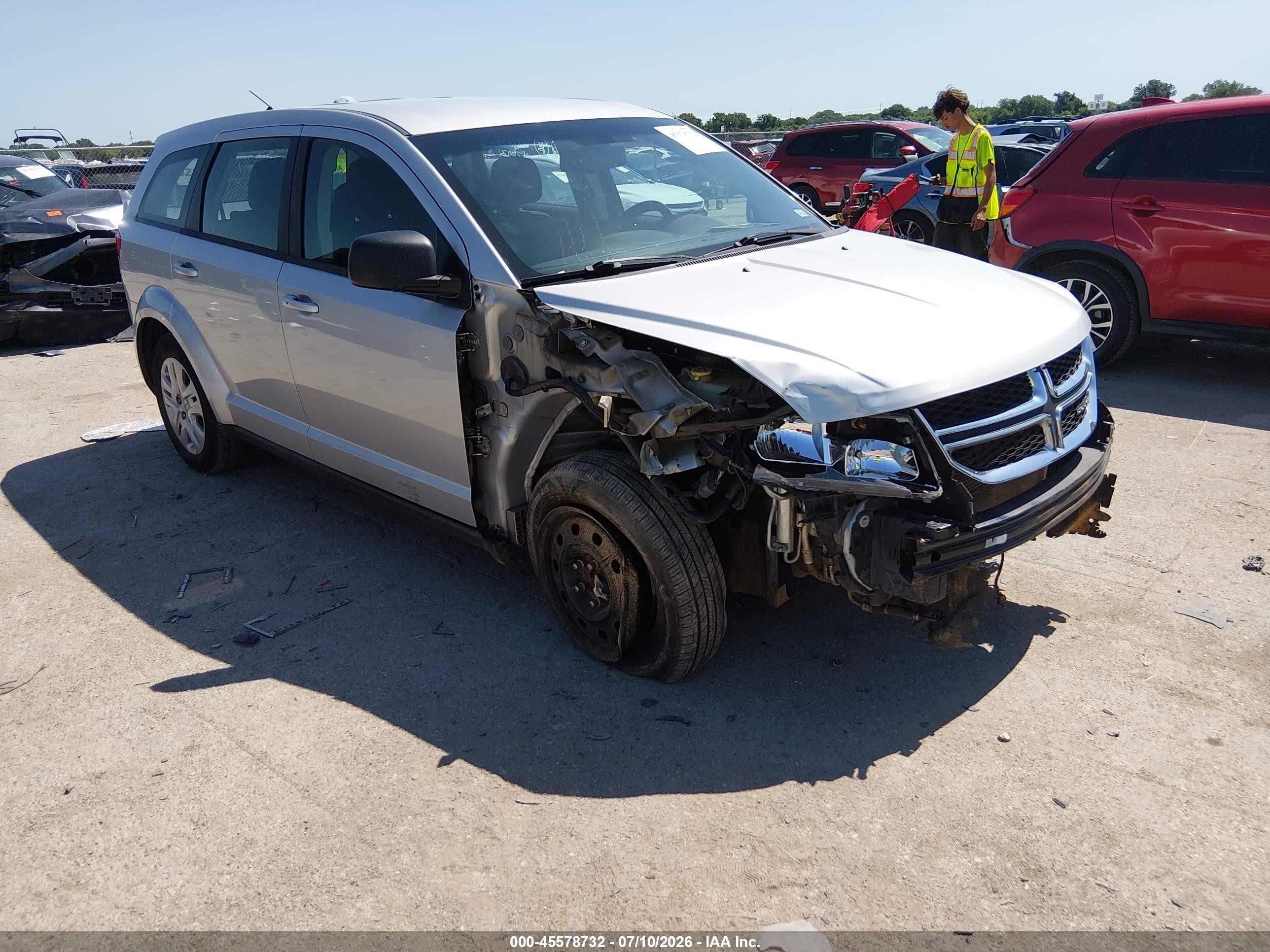 2013 Dodge Journey American Value, VIN 3C4PDCAB1DT734739 — Front end