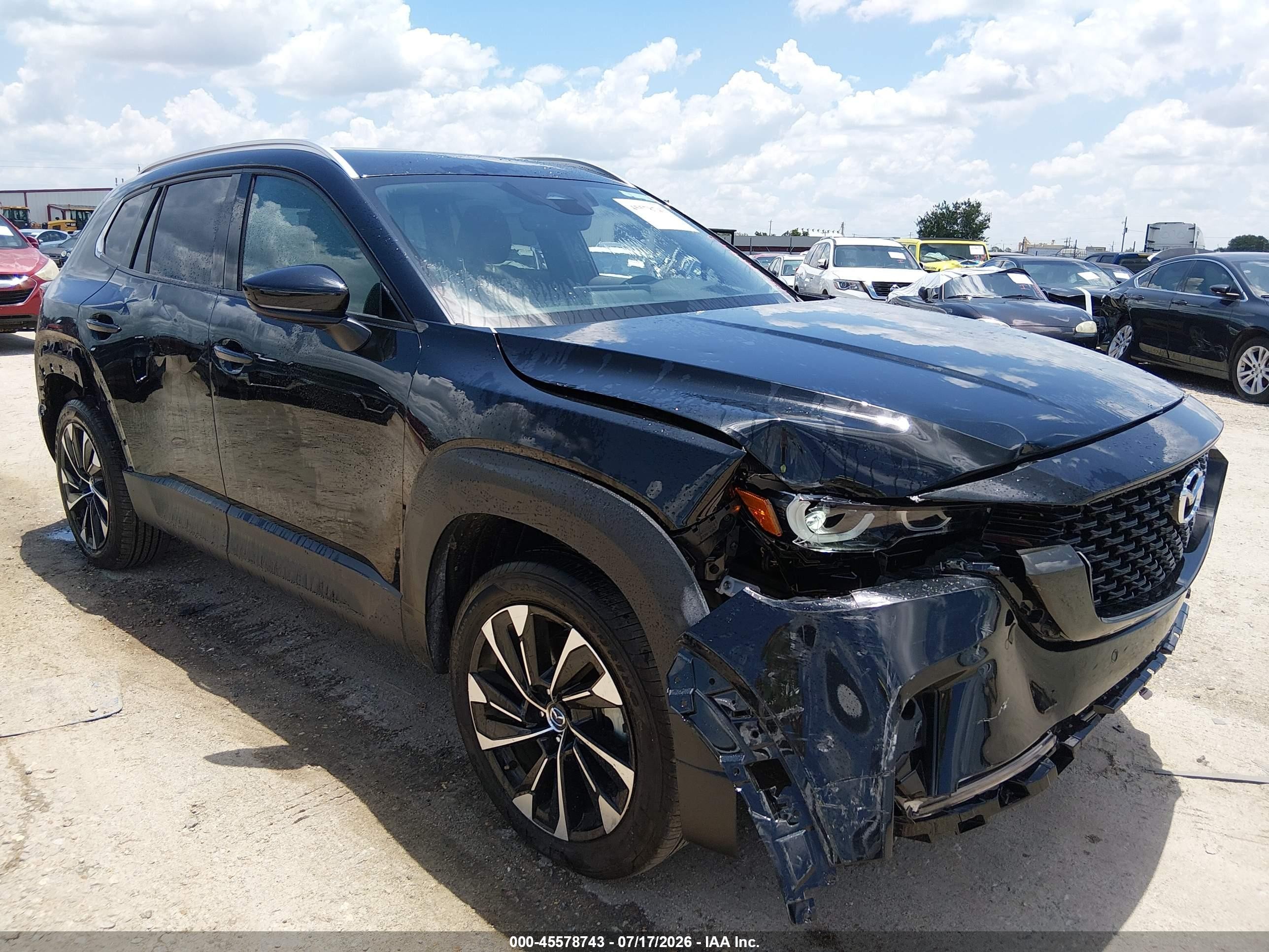 2026 Mazda CX-50 Hybrid Premium Plus, VIN 7MMVAAEW4TN151727 — Front end