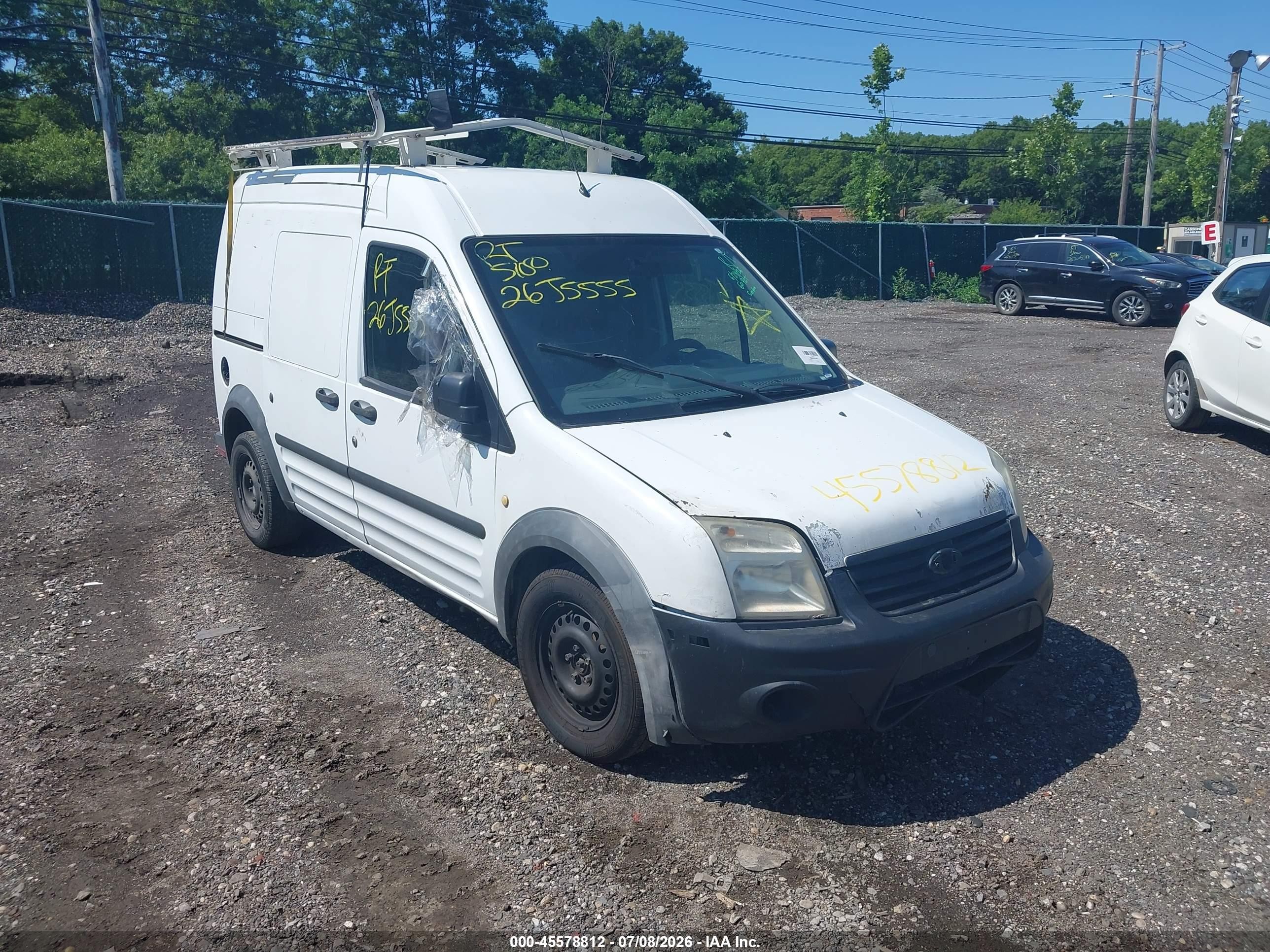 2013 Ford Transit Connect XL, VIN NM0LS7AN8DT134671 — Side