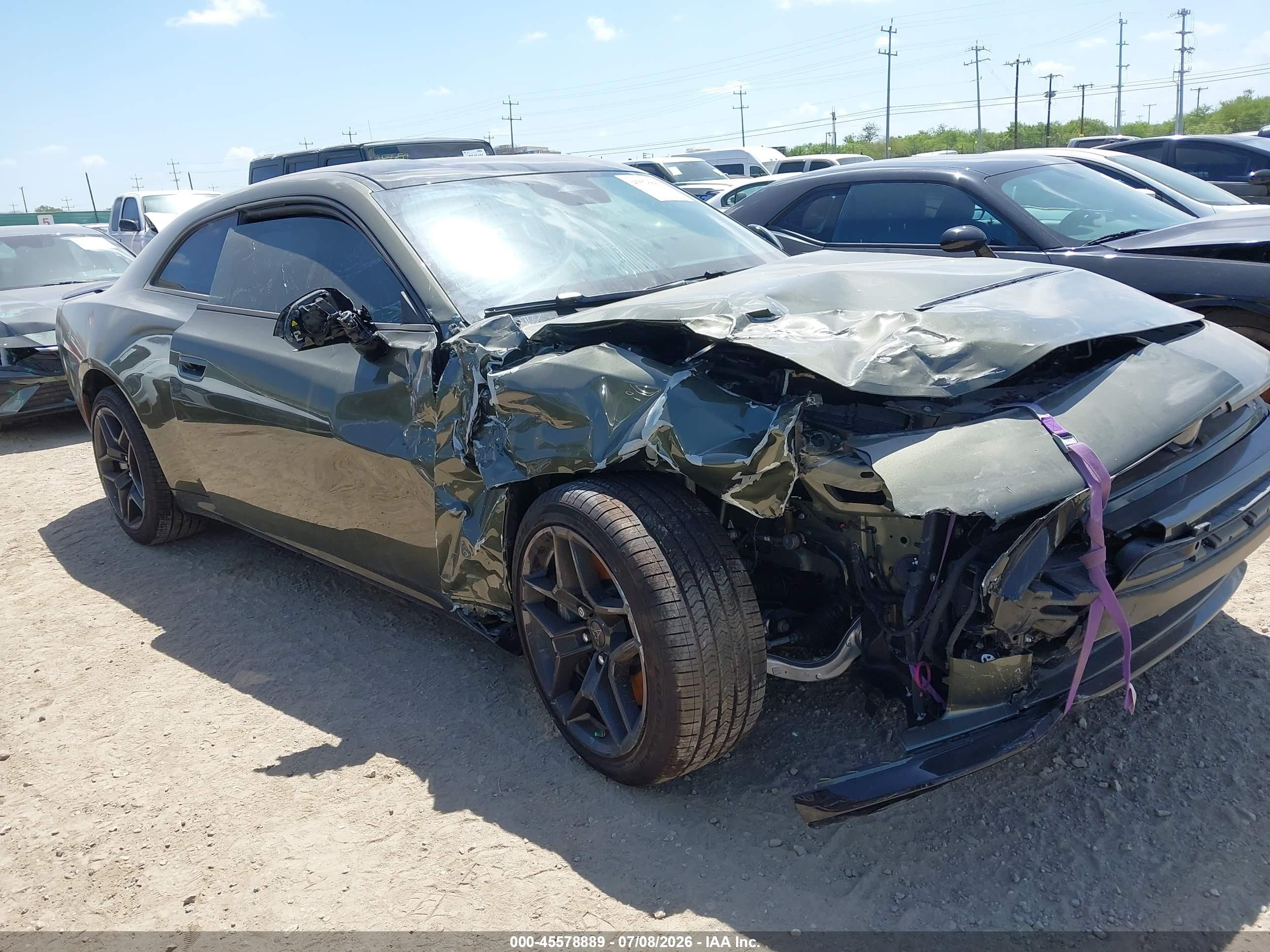 2026 Dodge Charger, VIN 2C3CDAMP4TR248538 — Front end