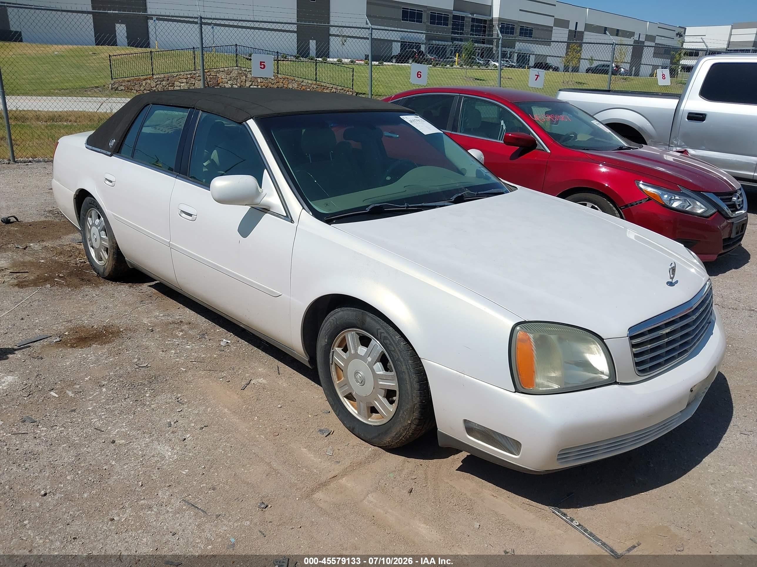 2005 Cadillac DeVille, VIN 1G6KD54YX5U131966 — Rear end