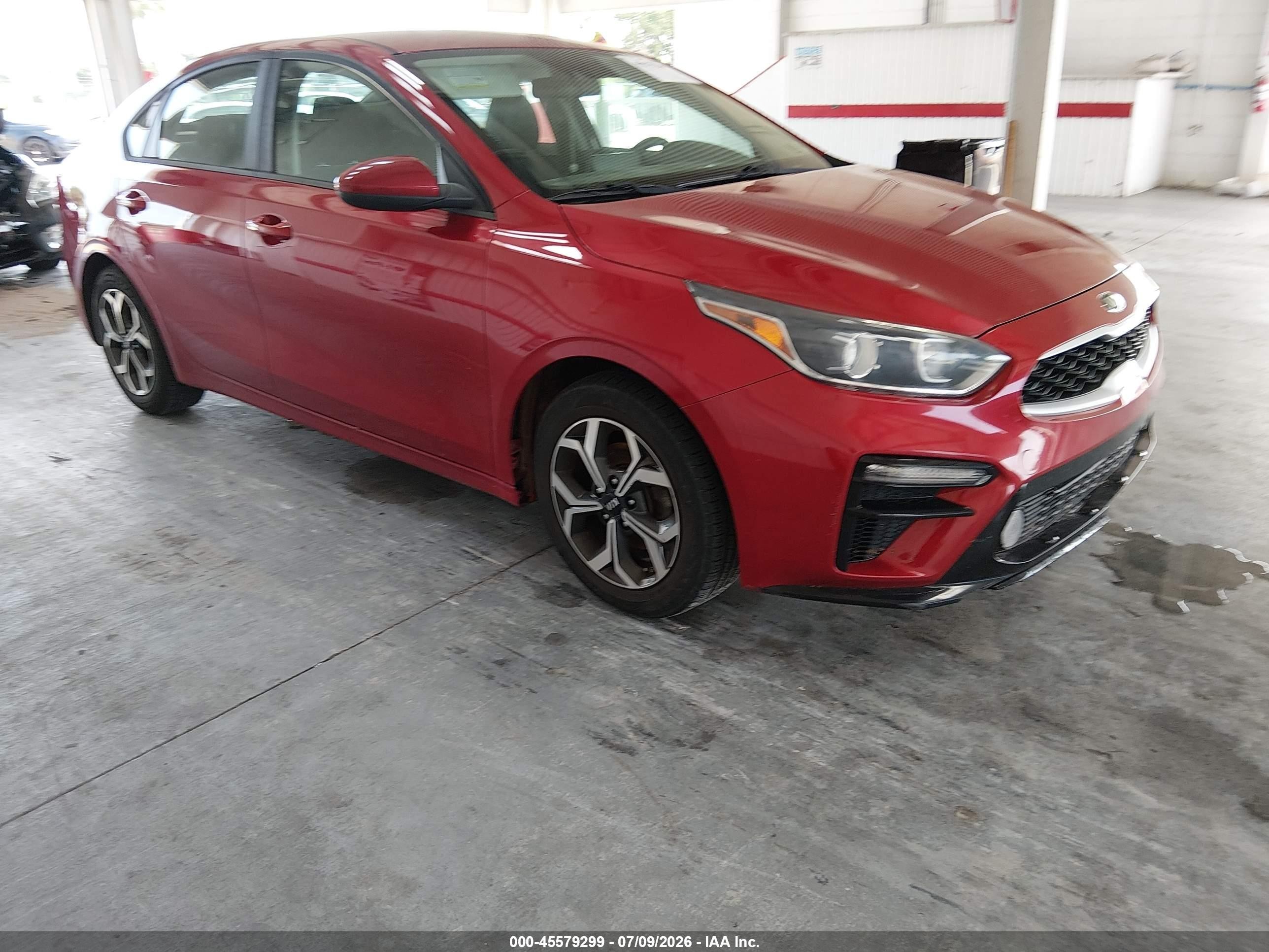 2019 Kia Forte LXS, VIN 3KPF24AD4KE036653 — Механическое