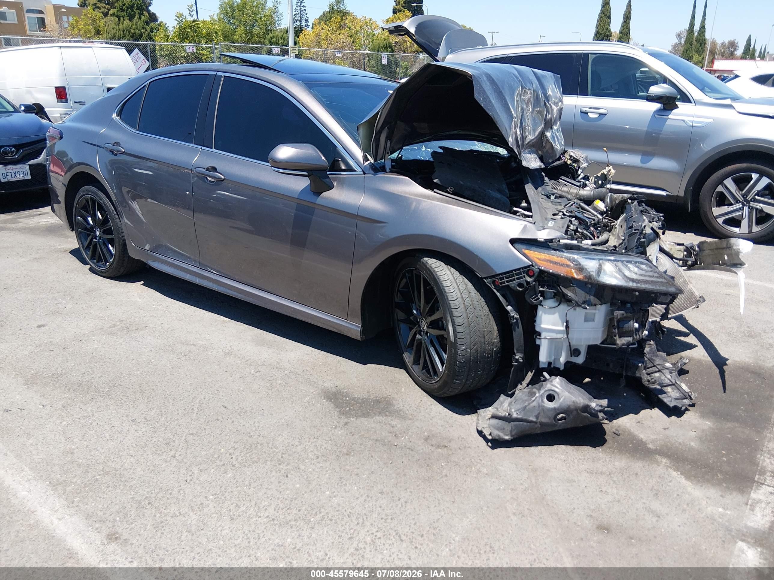 2024 Toyota Camry XSE, VIN 4T1KZ1AK4RU090341 — Перед