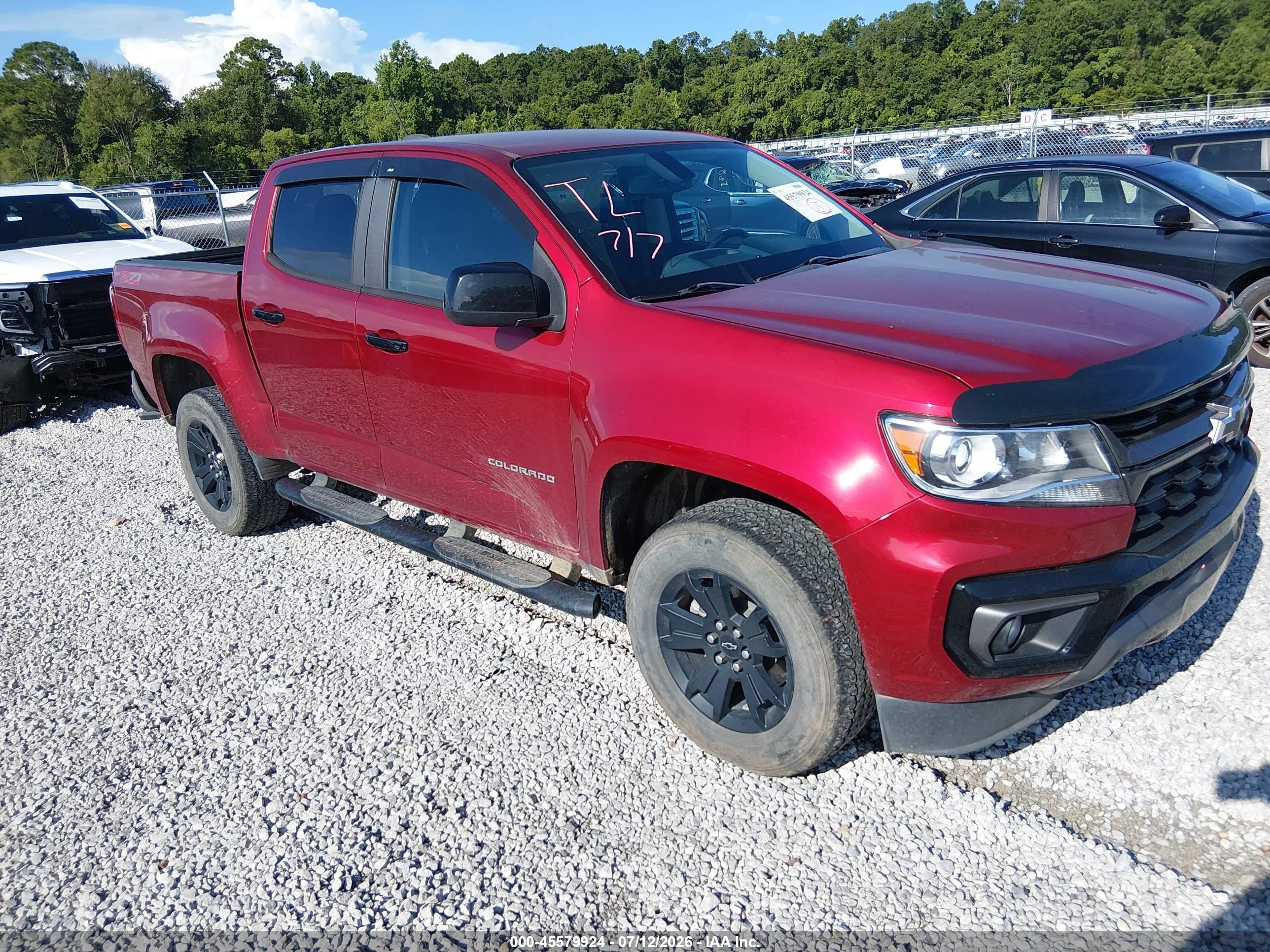 2021 Chevrolet Colorado 2WD Z71, VIN 1GCGSDEN6M1291821 — Rear end