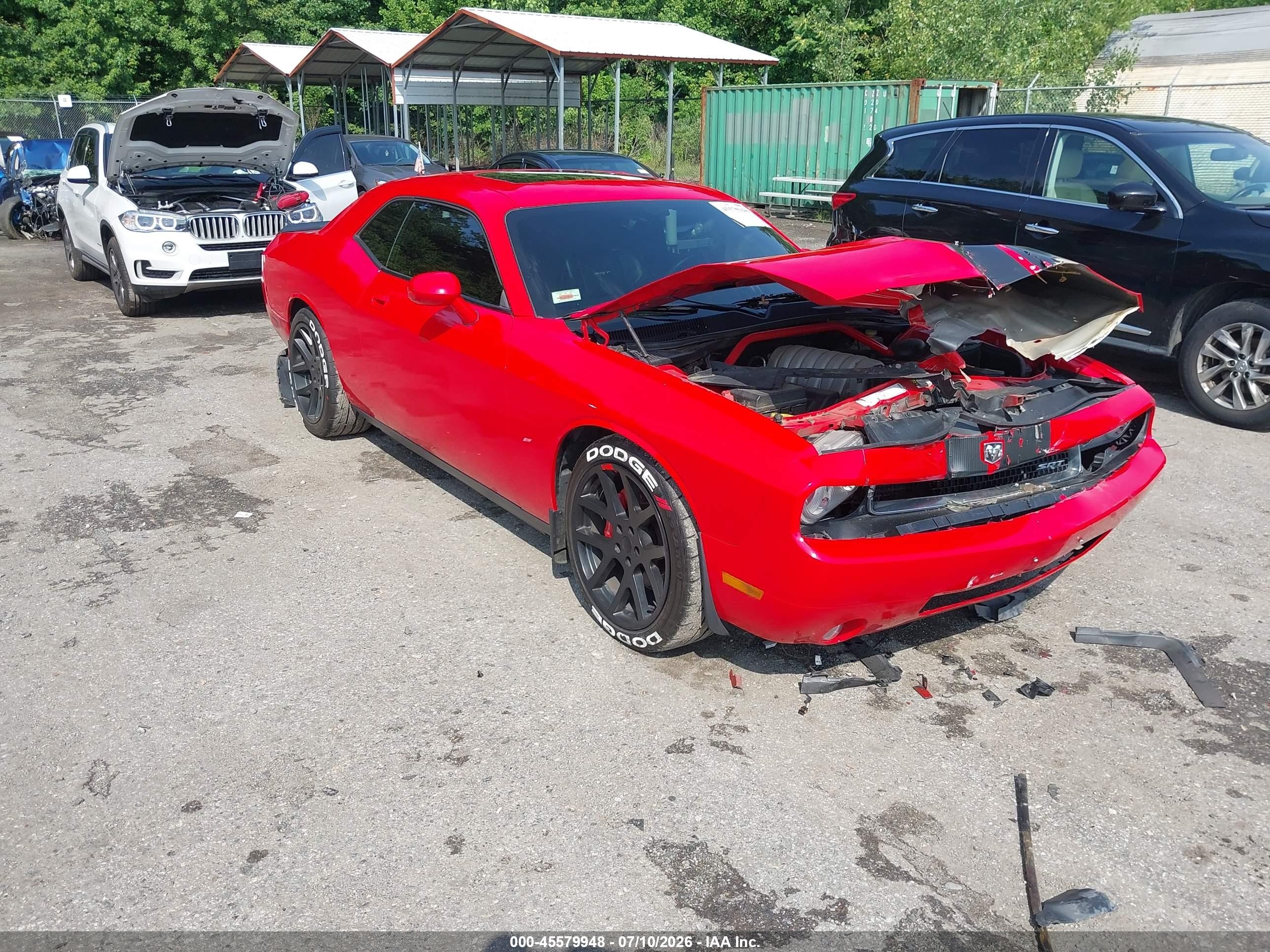 2009 Dodge Challenger SRT-8, VIN 2B3LJ74W49H563466 — Перед
