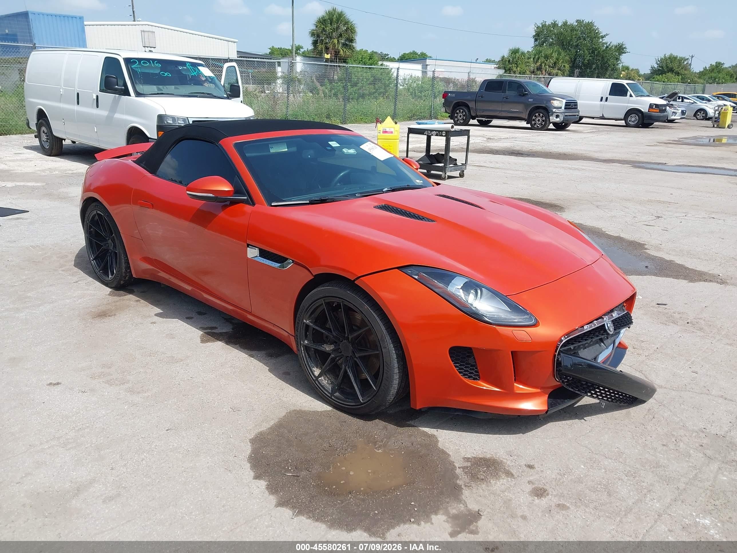 2014 Jaguar F-Type V6, VIN SAJWA6E78E8K05401 — Front end