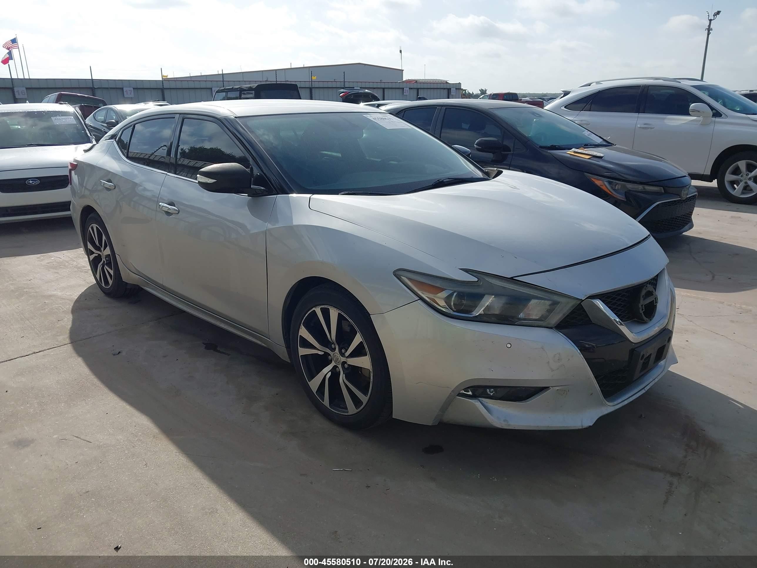 2018 Nissan Maxima S, VIN 1N4AA6AP6JC380418 — Rear end