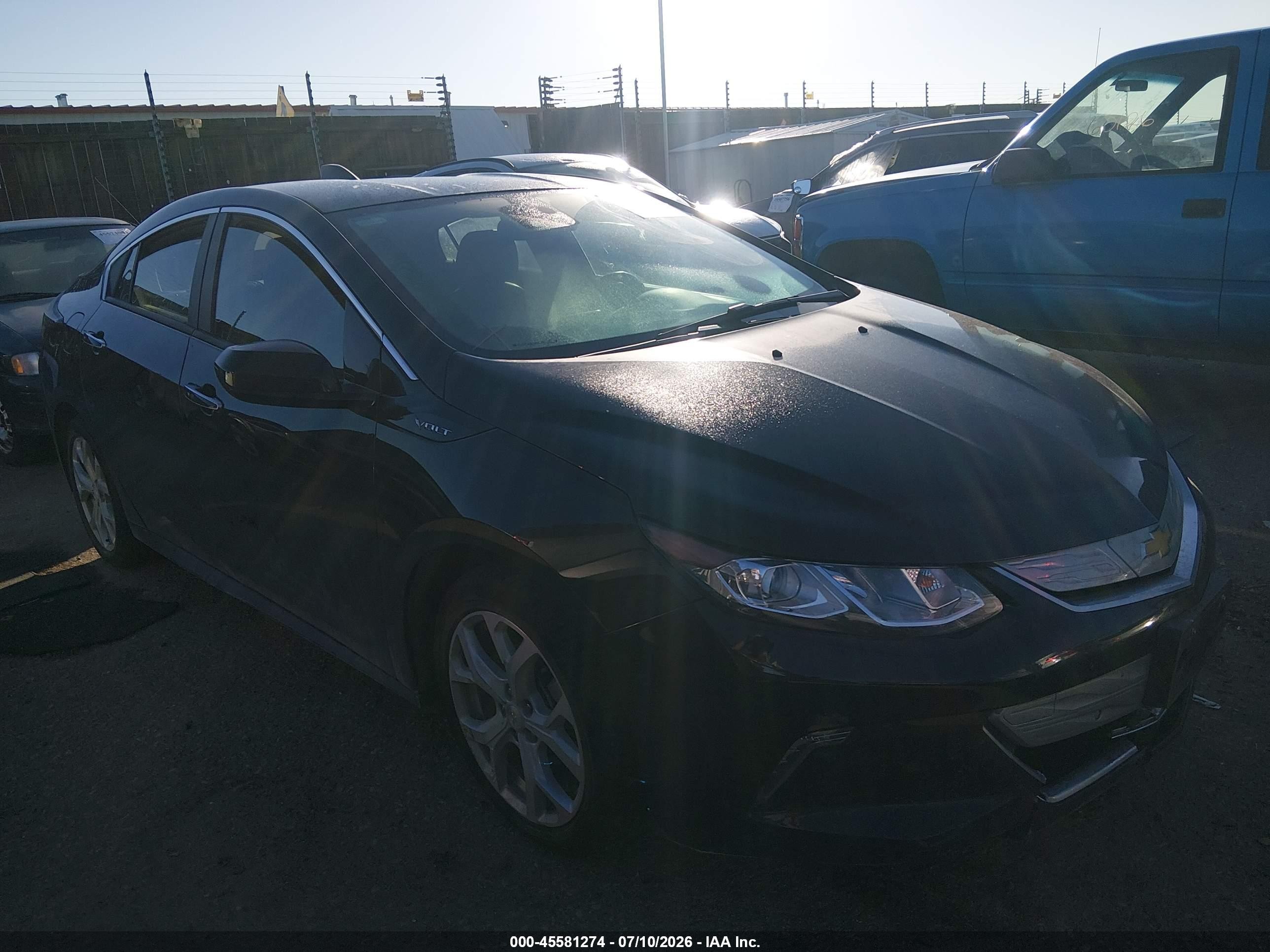 2019 Chevrolet Volt Premier, VIN 1G1RB6S57KU102655 — Normal wear