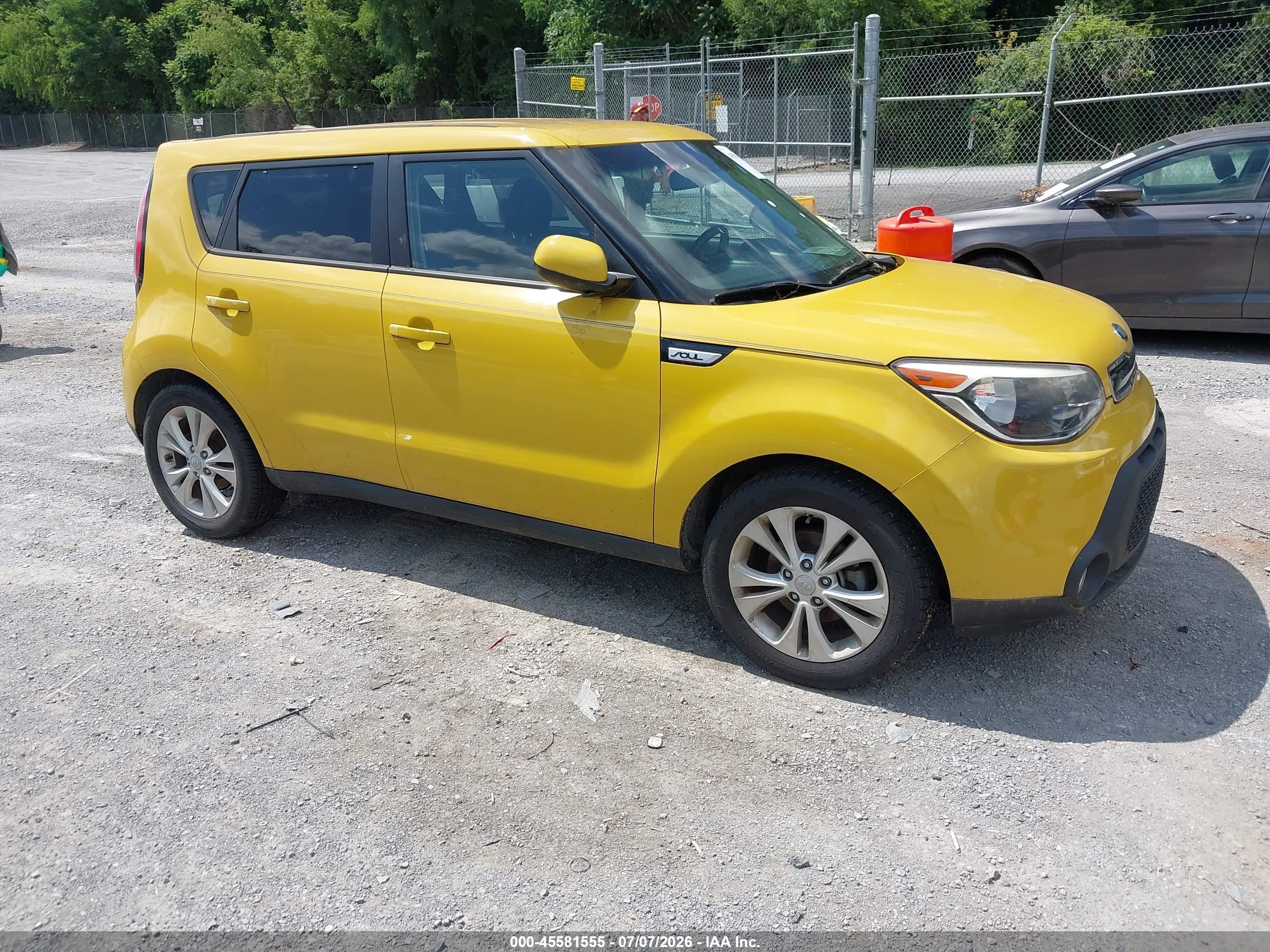 2015 Kia Soul +, VIN KNDJP3A53F7165195 — Normal wear