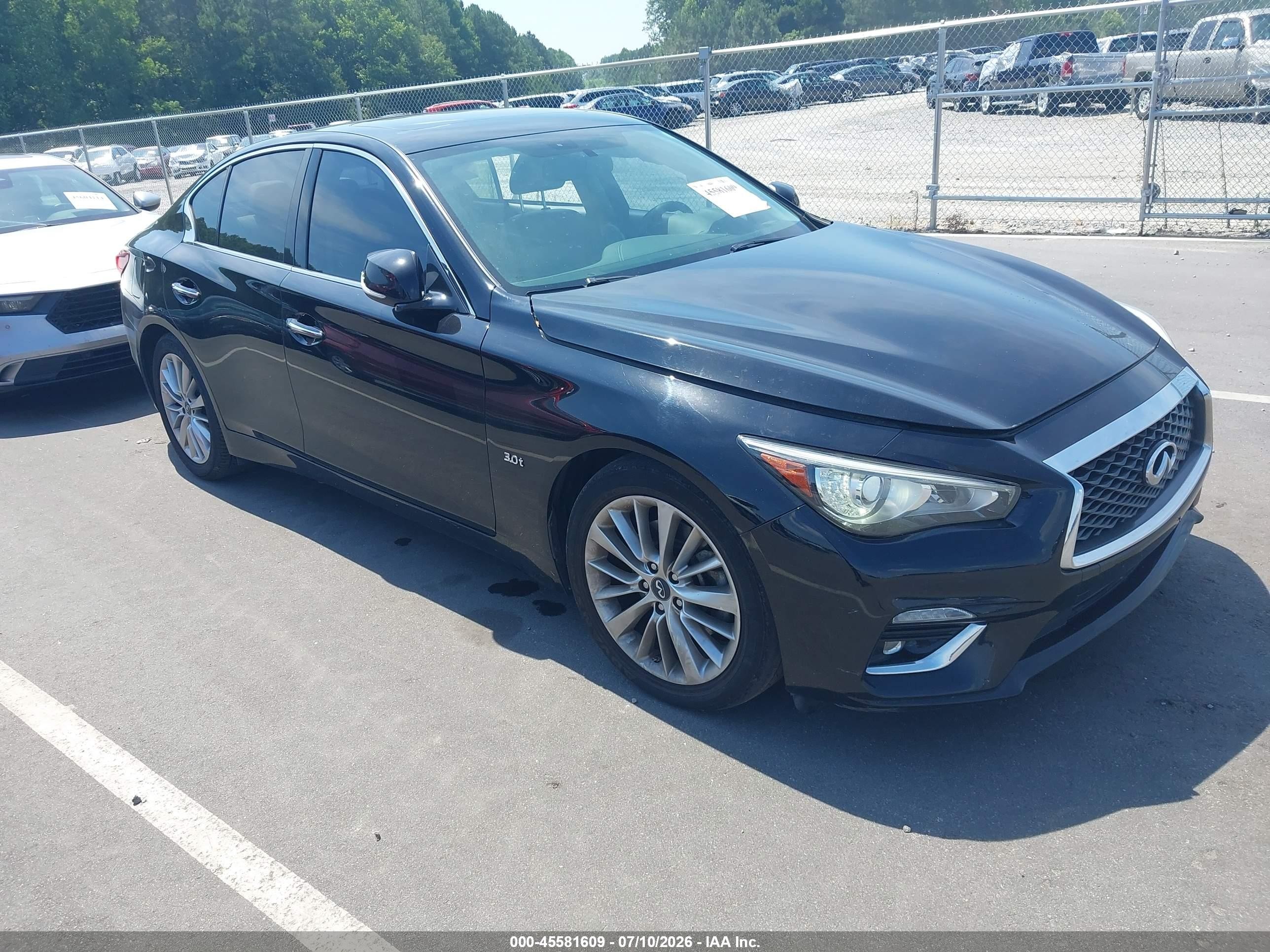 2019 Infiniti Q50 Sport, VIN JN1EV7AR8KM555919 — Side