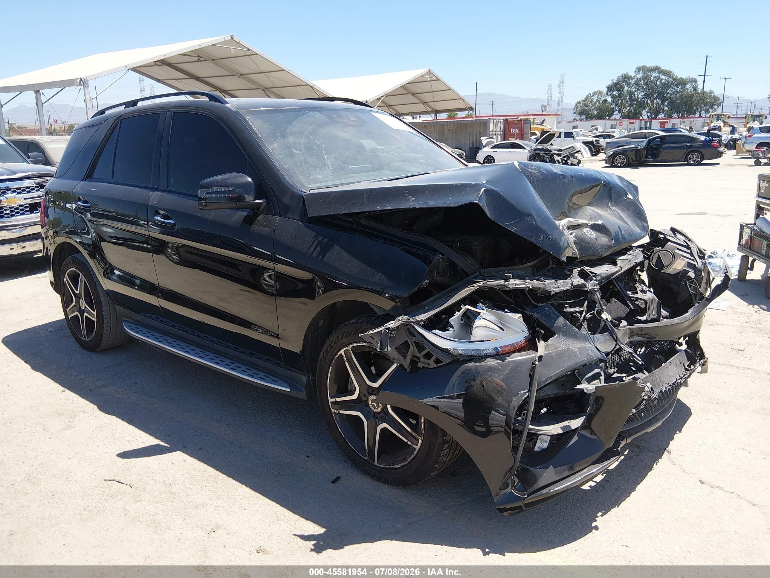 2018 Mercedes-Benz GLE 350, VIN 4JGDA5JB0JB176981 — Front end