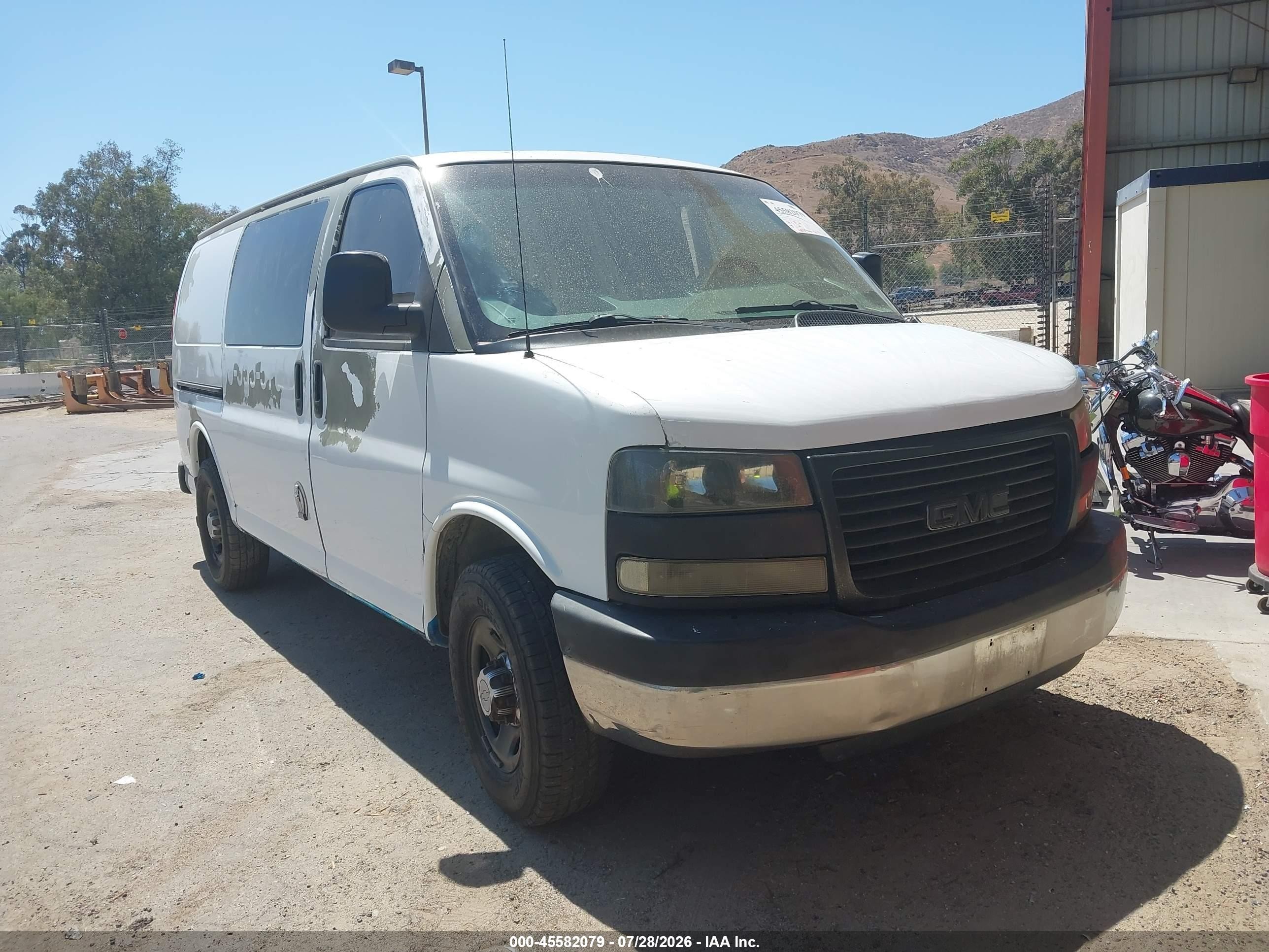 2006 GMC Savana Cargo, VIN 1GTHG35U961229291 — Side
