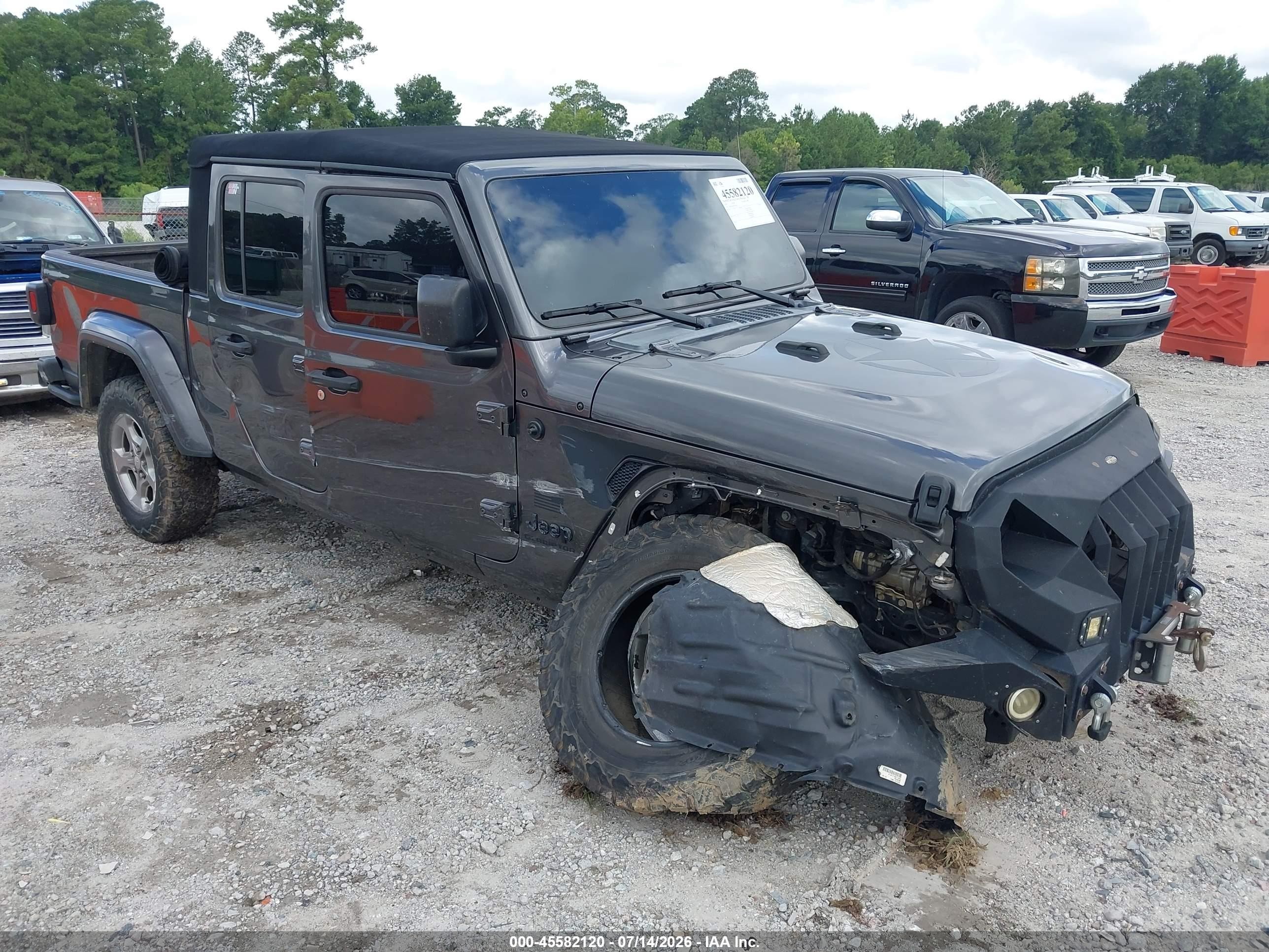 2021 Jeep Gladiator Willys, VIN 1C6HJTAG5ML596022 — Side