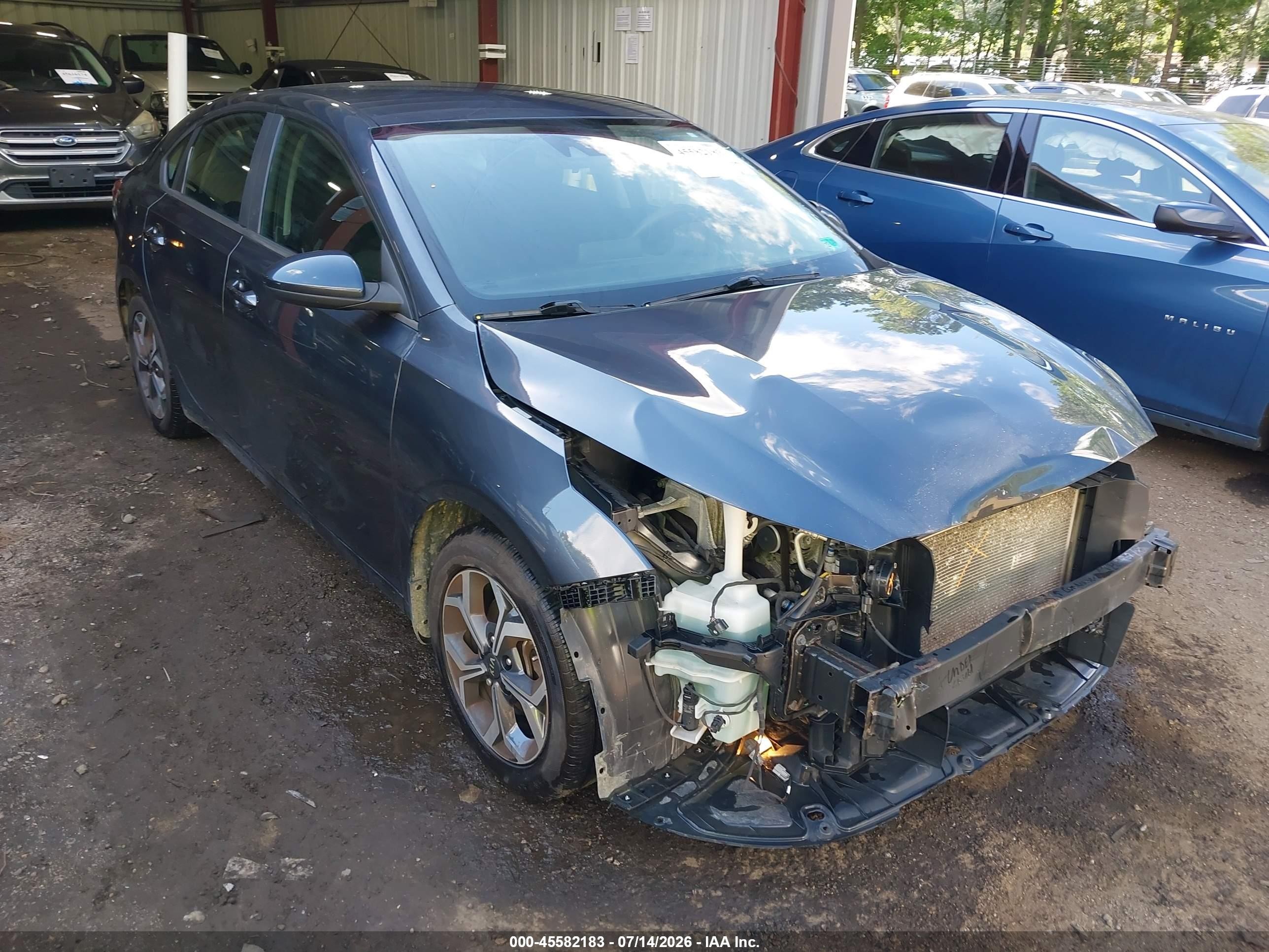 2019 Kia Forte LXS, VIN 3KPF24AD1KE058674 — Front end