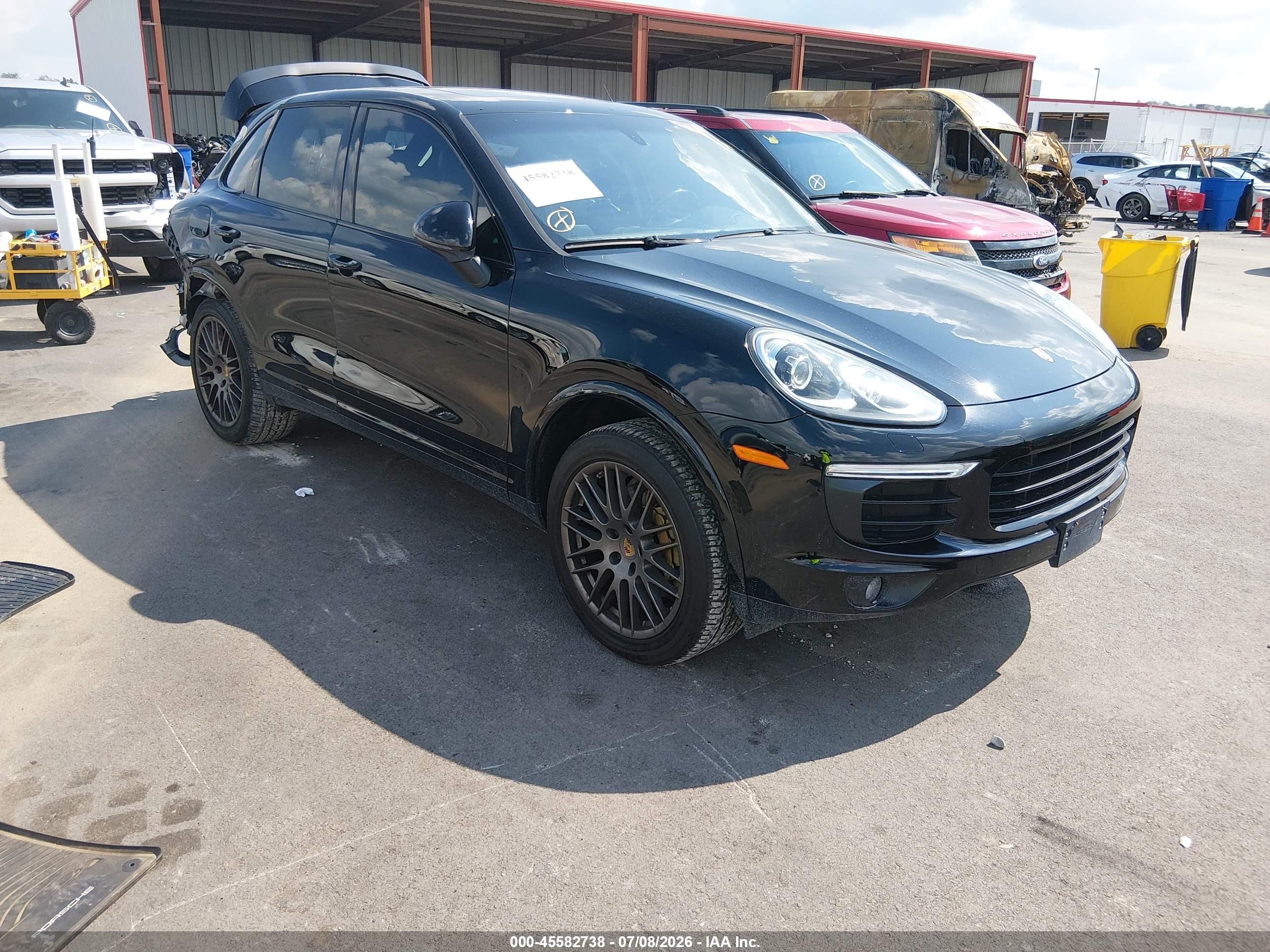 2018 Porsche Cayenne, VIN WP1AA2A23JKA06067 — Rear end