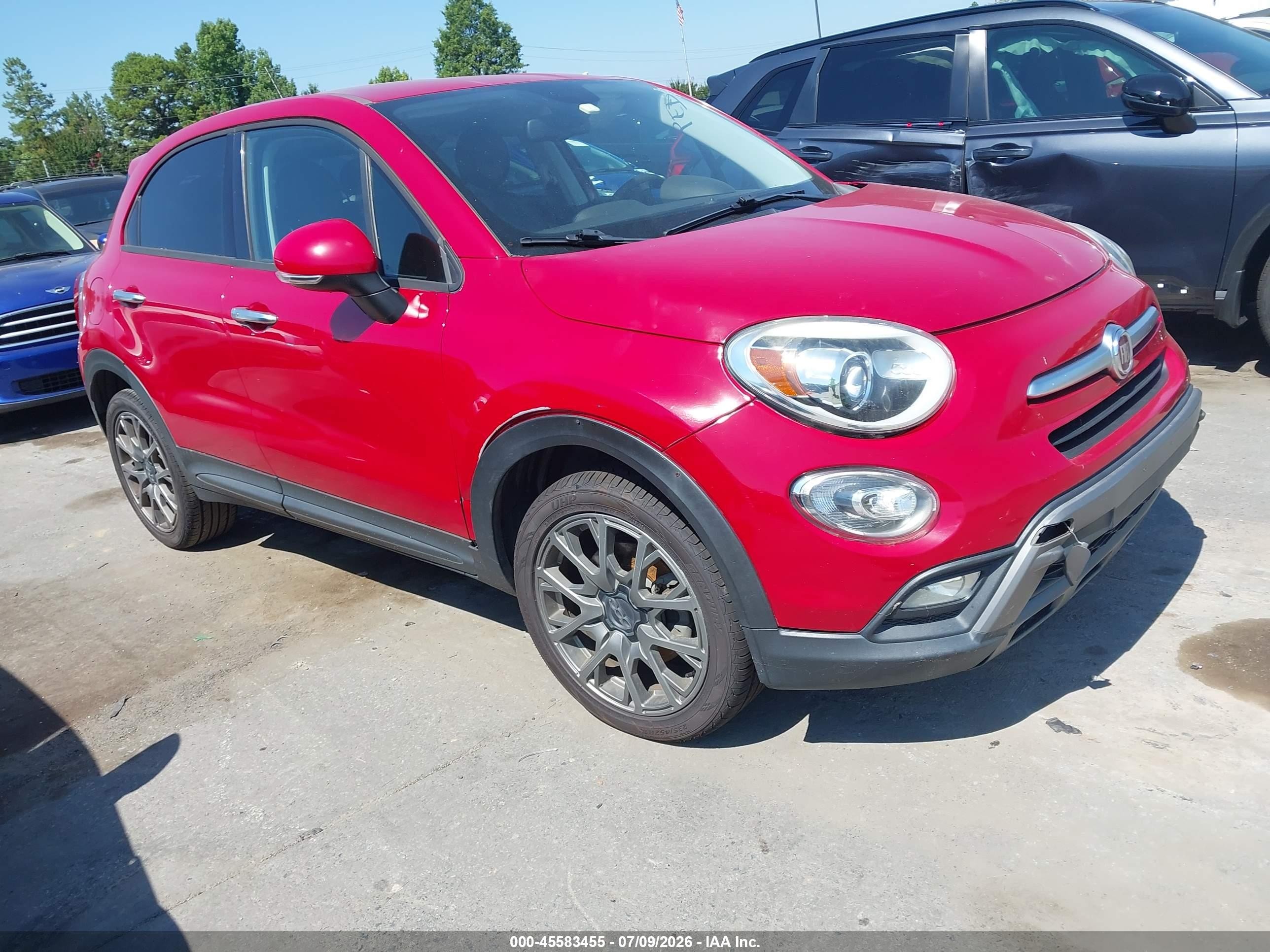 2016 FIAT 500X Trekking Plus, VIN ZFBCFXET4GP400364 — Обычный износ
