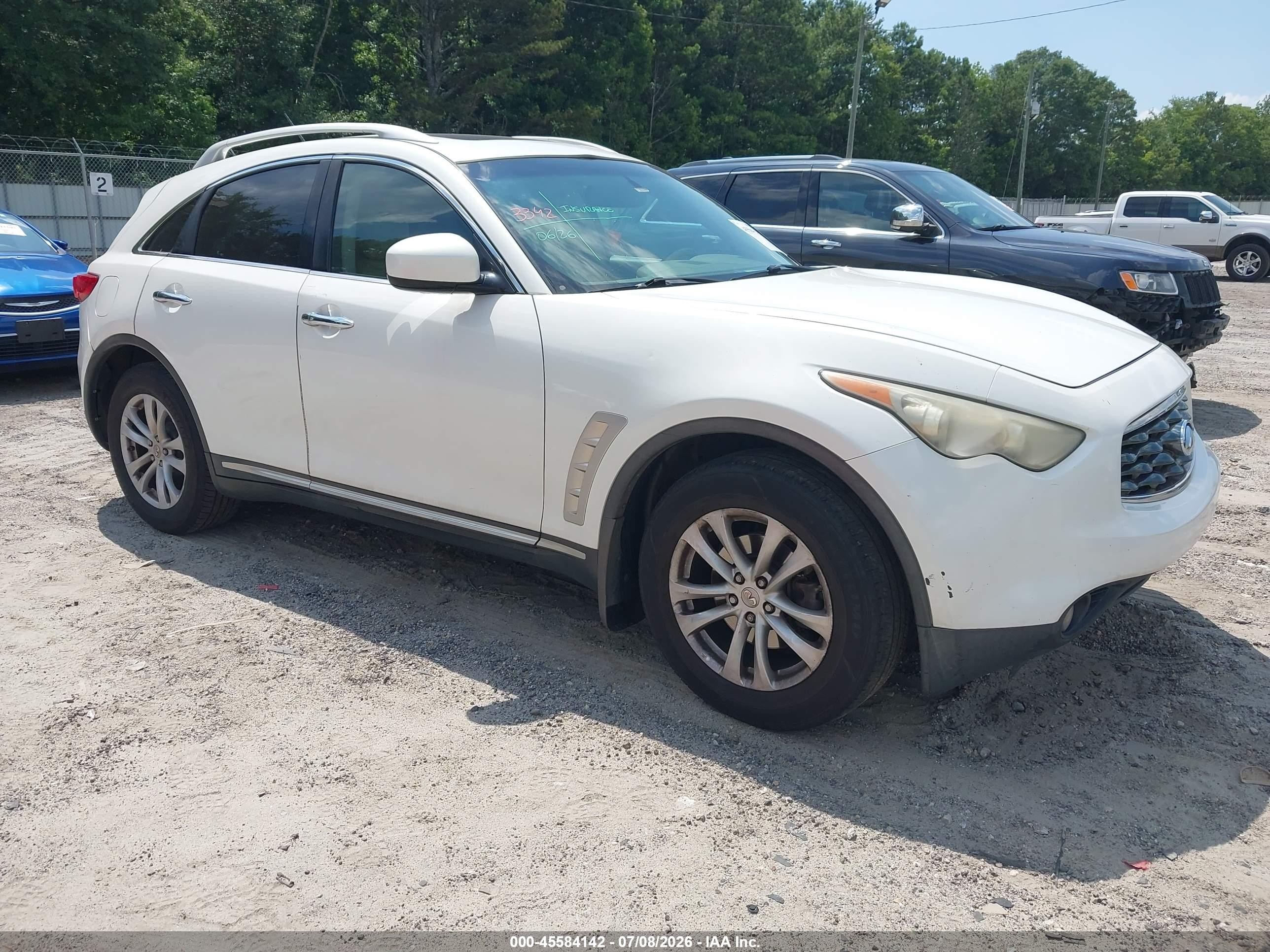 2009 Infiniti FX, VIN JNRAS18WX9M154878 — Side