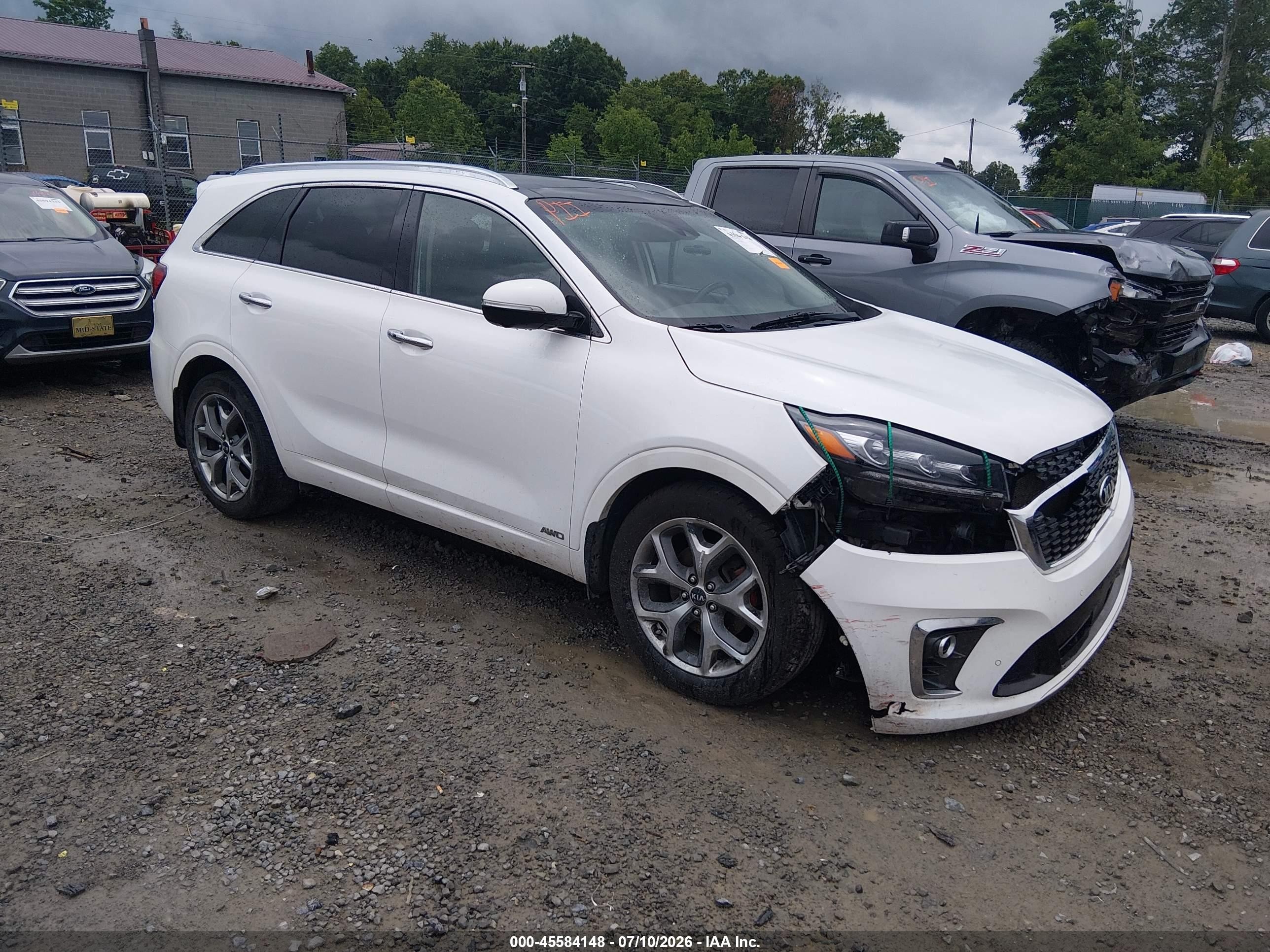 2019 Kia Sorento SX, VIN 5XYPKDA52KG460607 — Front end