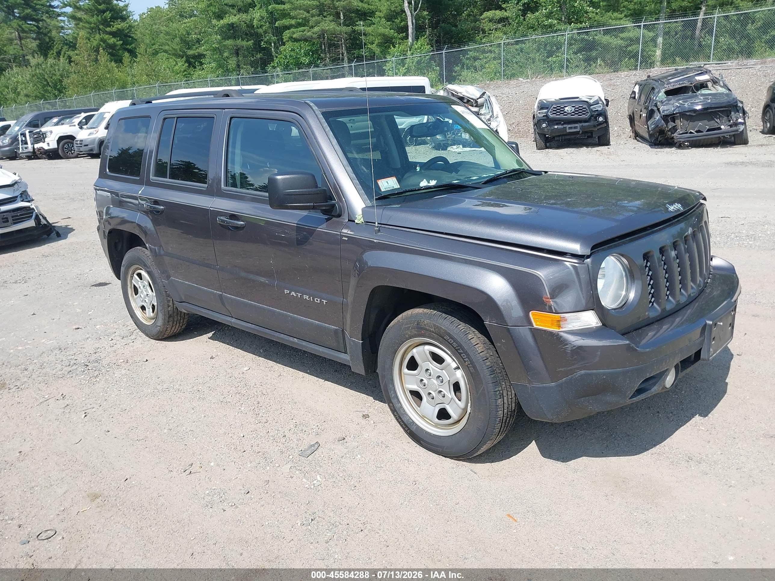 2016 Jeep Patriot Sport, VIN 1C4NJRBB6GD509695 — Undercarriage