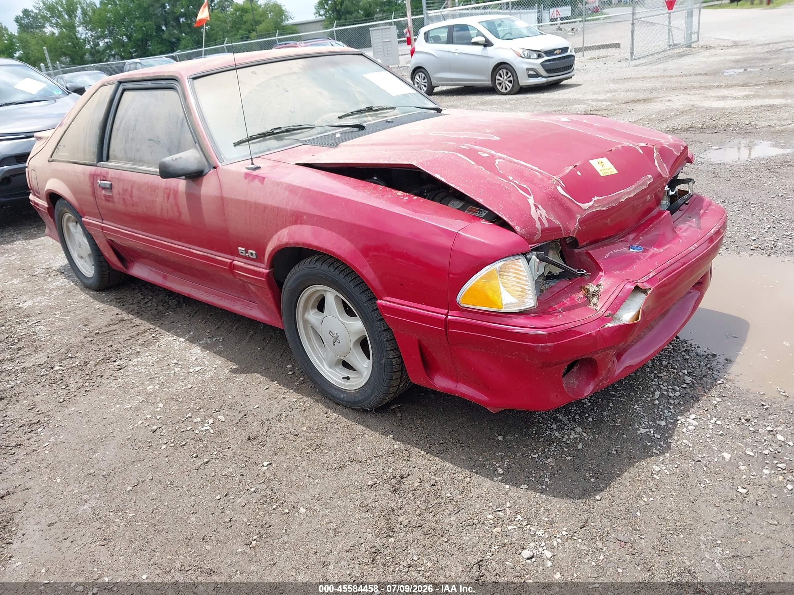 1991 Ford Mustang GT, VIN 1FACP42E4MF129683 — Front end