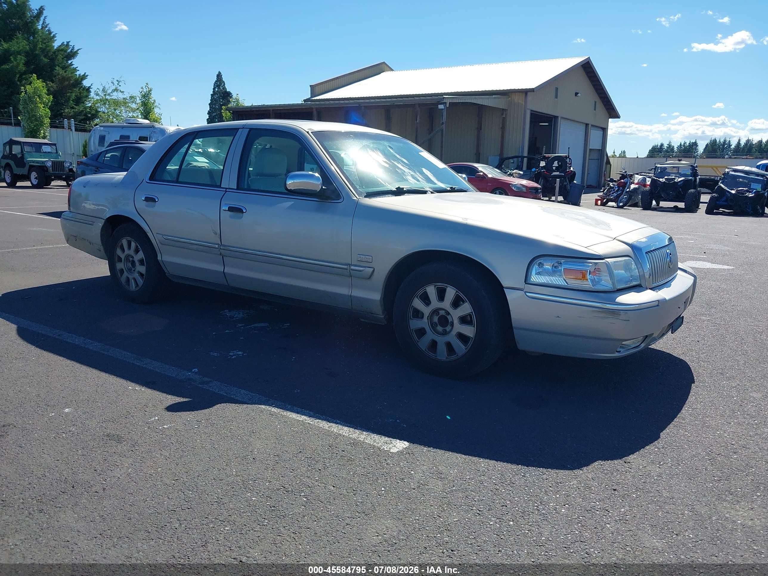 2007 Mercury Grand Marquis LS, VIN 2MHHM75V57X611787 — Обычный износ