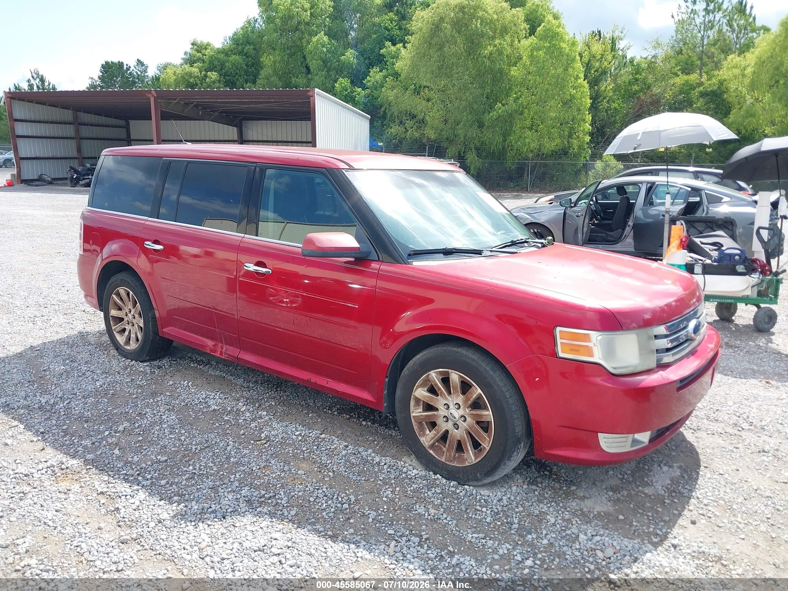2009 Ford Flex SEL, VIN 2FMEK62C39BA80220 — Normal wear