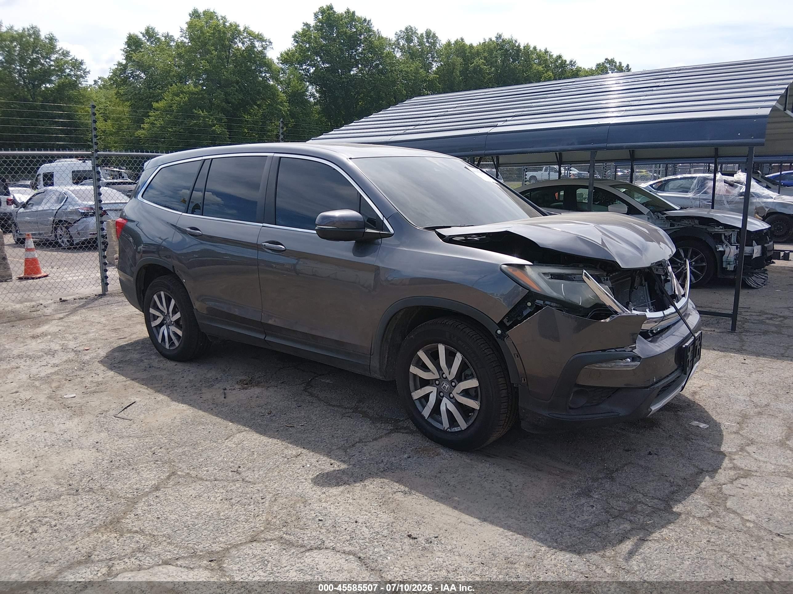 2020 Honda Pilot EX-L, VIN 5FNYF6H51LB039268 — Front end