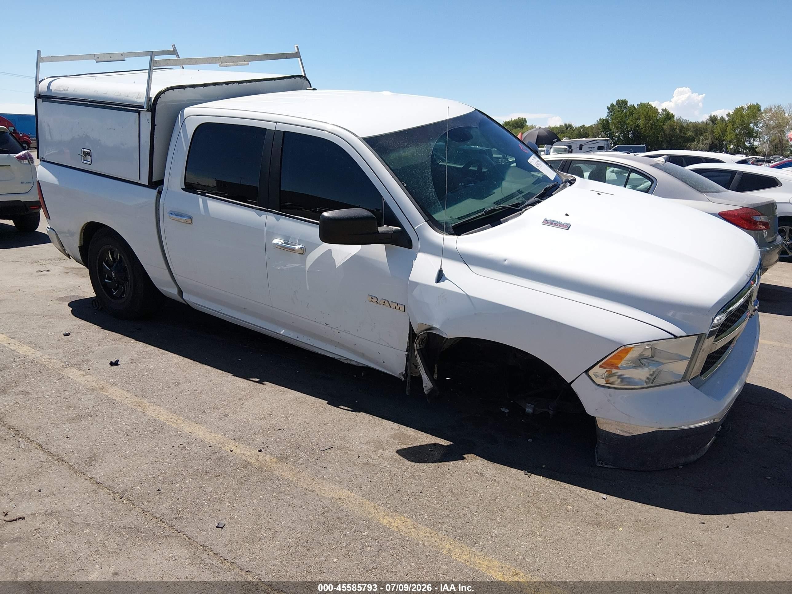 2013 Ram 1500 Big Horn, VIN 1C6RR7LT3DS675242 — Side
