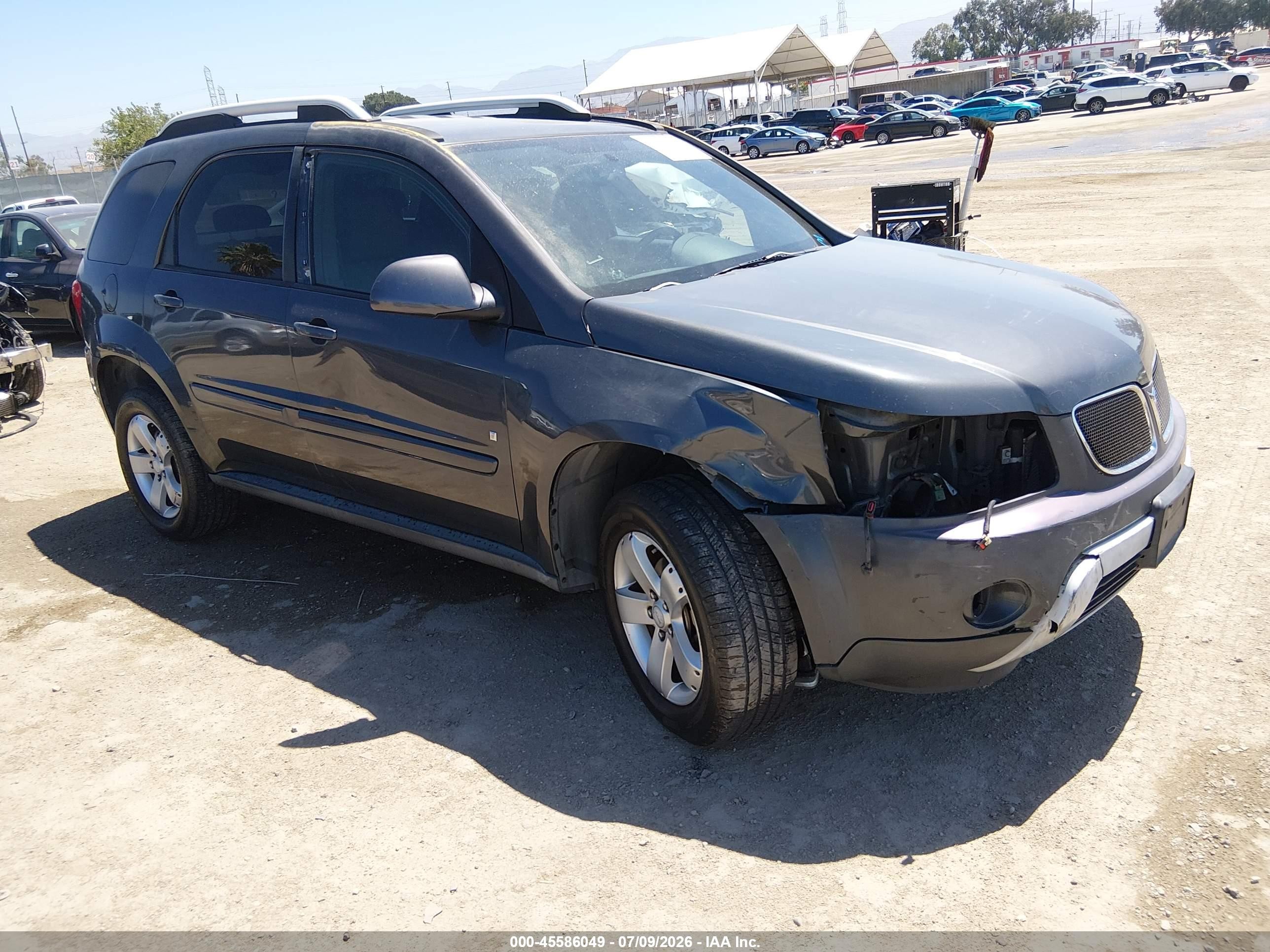 2009 Pontiac Torrent, VIN 2CKDL33F296227021 — Front end