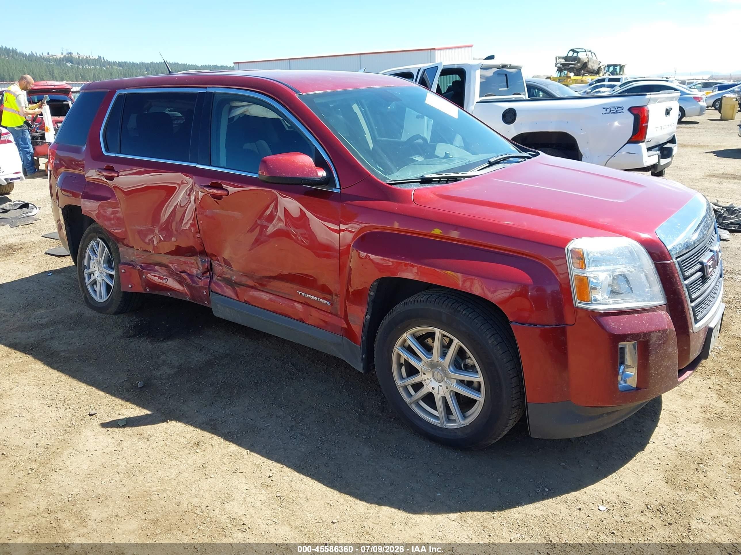 2011 GMC Terrain SLE-1, VIN 2CTFLREC0B6282311 — Side
