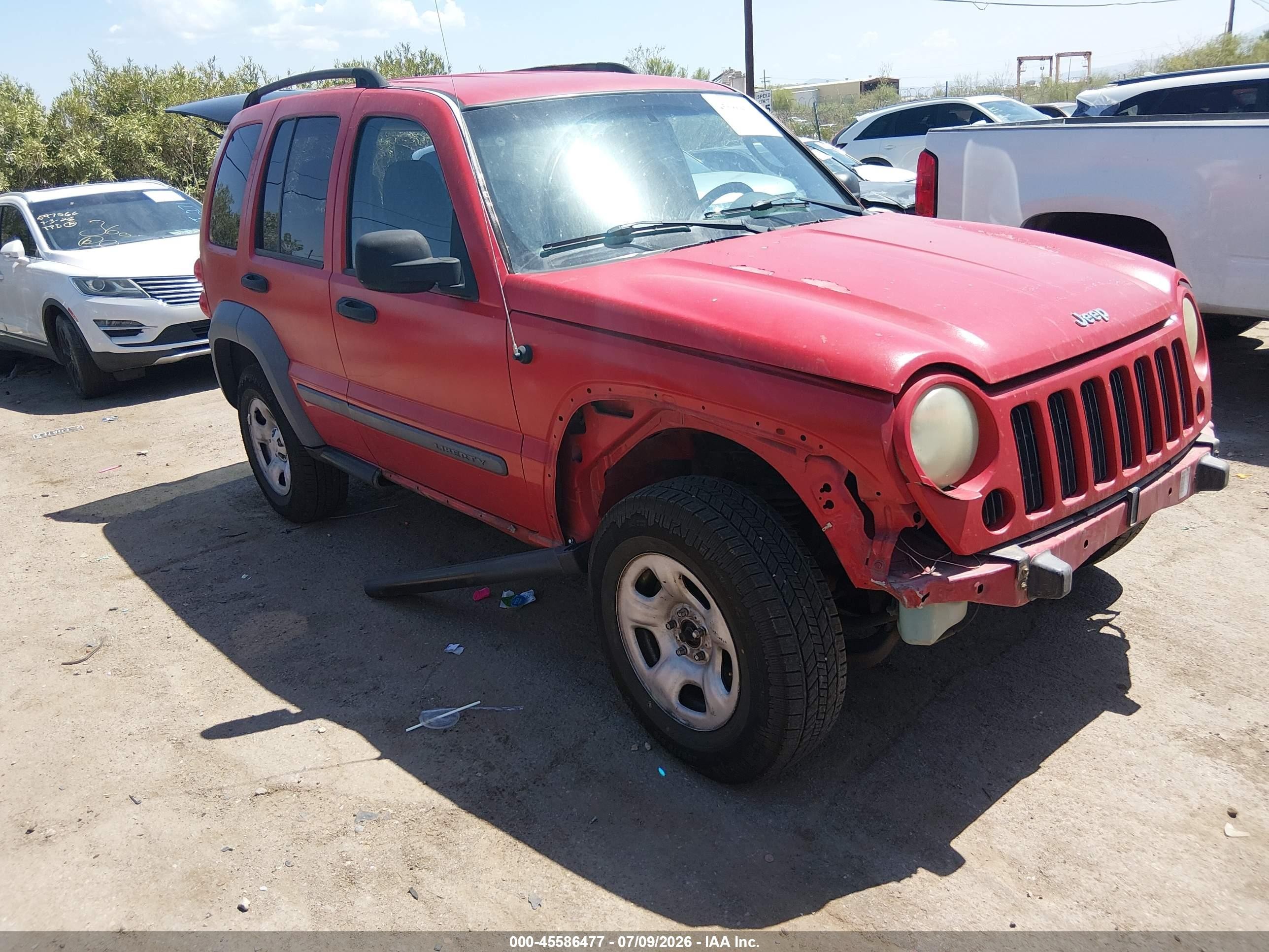 2005 Jeep Liberty Sport, VIN 1J4GL48K35W544428 — Front end