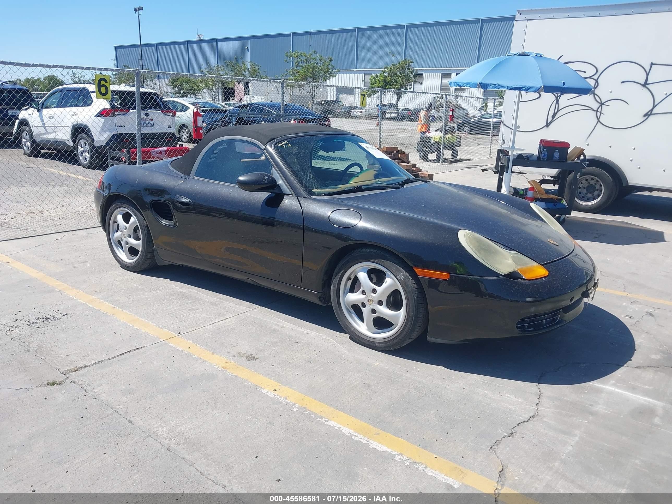 1998 Porsche Boxster, VIN WP0CA2988WU624452 — Front end