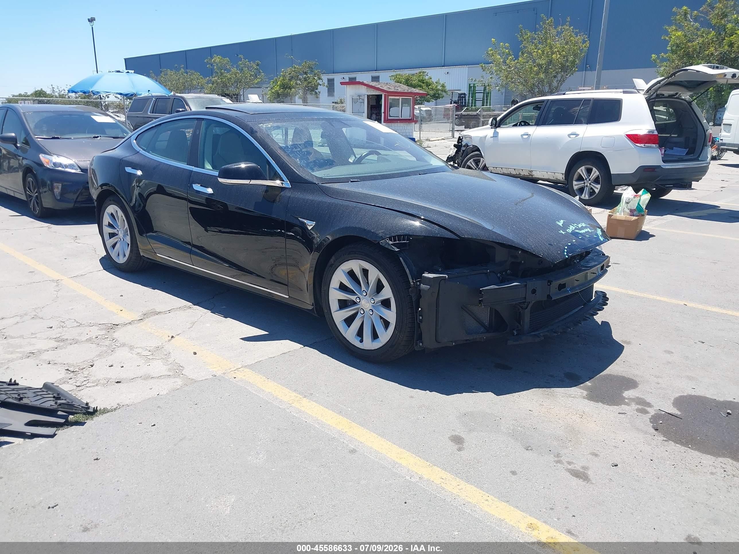 2017 Tesla Model S 100D, VIN 5YJSA1E22HF191679 — Rear end