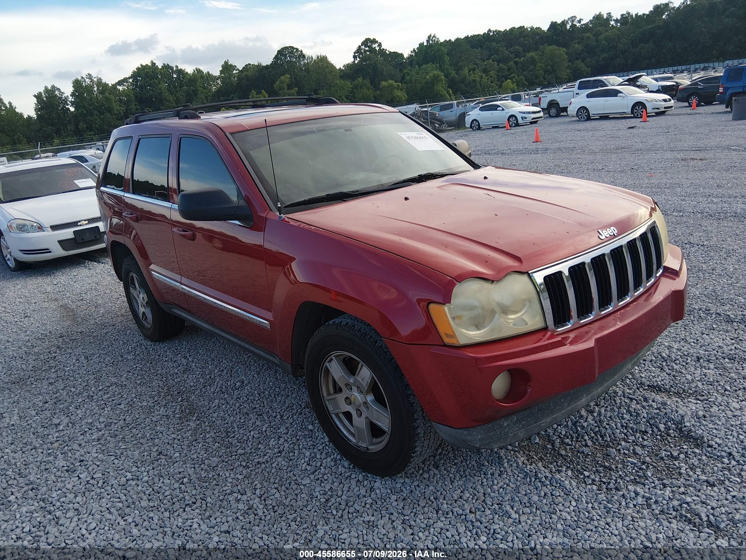 2005 Jeep Grand Cherokee Limited, VIN 1J4HS58N65C602749 — Normal wear