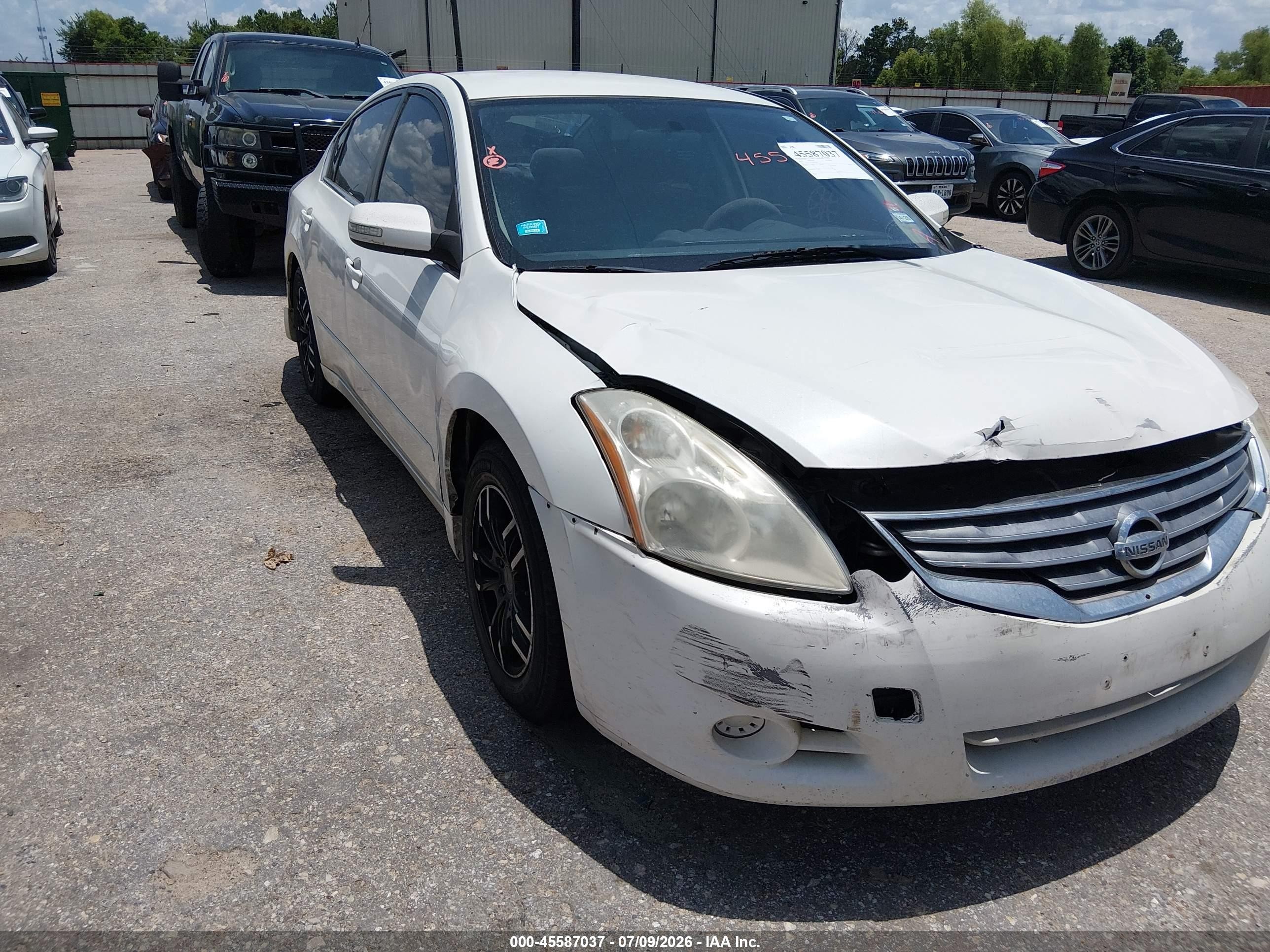 2010 Nissan Altima S, VIN 1N4AL2AP1AN535674 — Normal wear