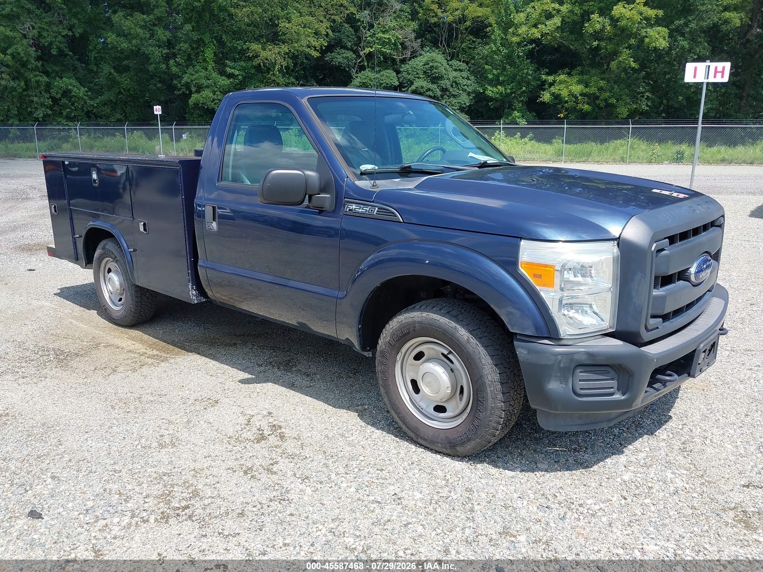 2015 Ford F-250 XL, VIN 1FDBF2A60FED31853 — Normal wear