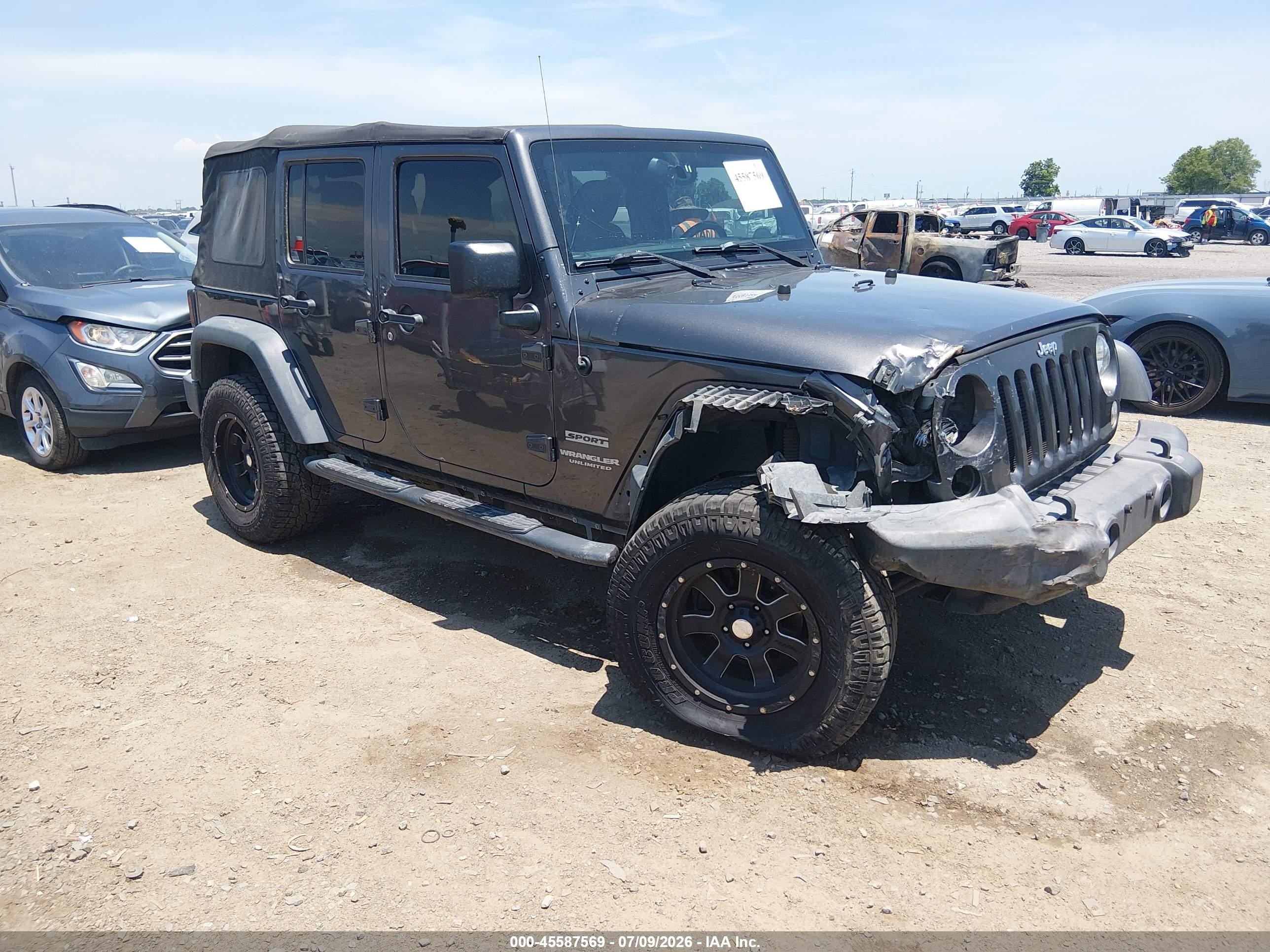 2017 Jeep Wrangler Unlimited Big Bear, VIN 1C4HJWDG2HL621440 — Front end