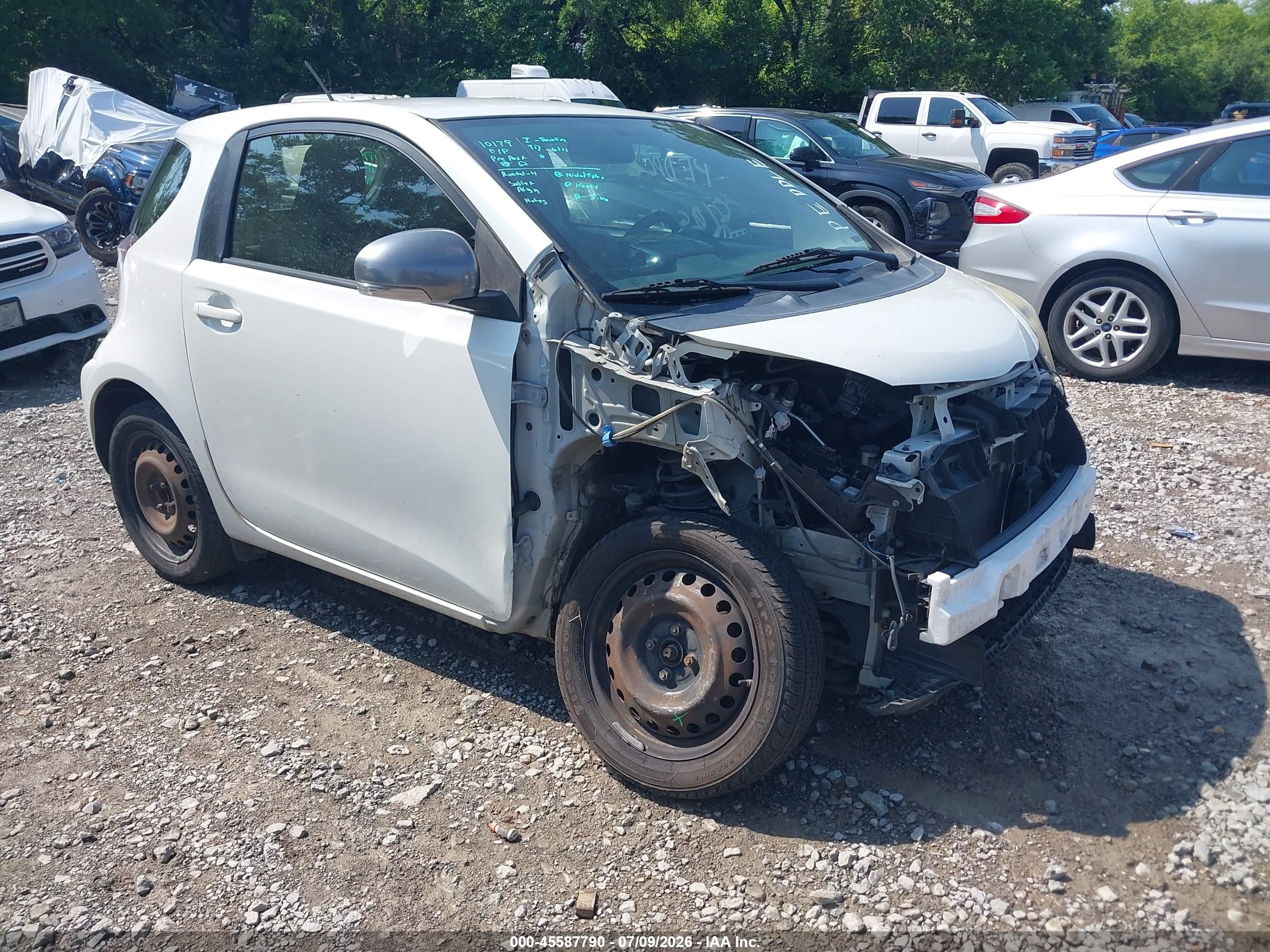 2014 Scion iQ 10 Series, VIN JTNJJXB03EJ030470 — Normal wear