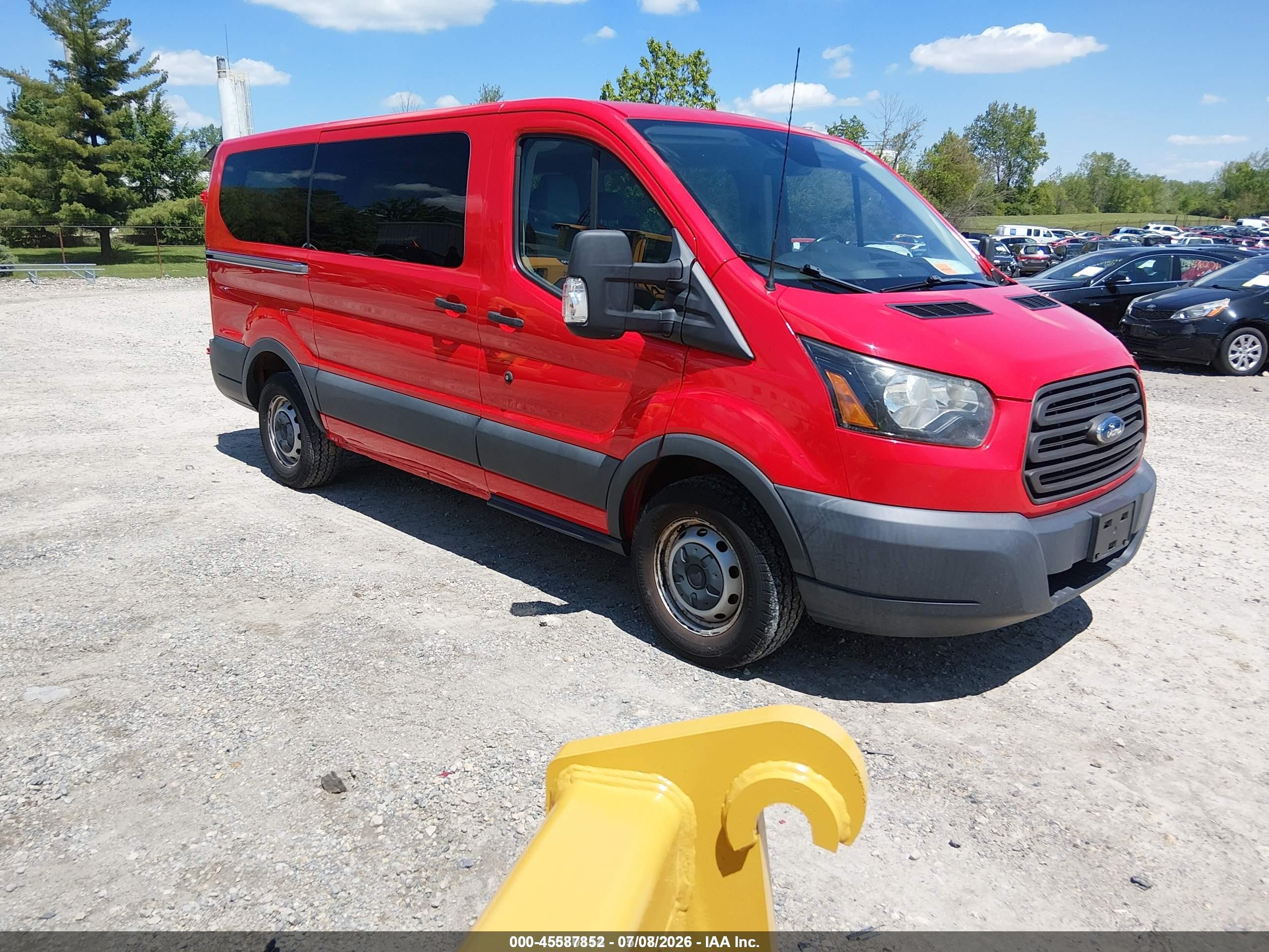 2016 Ford Transit XLT, VIN 1FMZK1YM1GKB07745 — Side