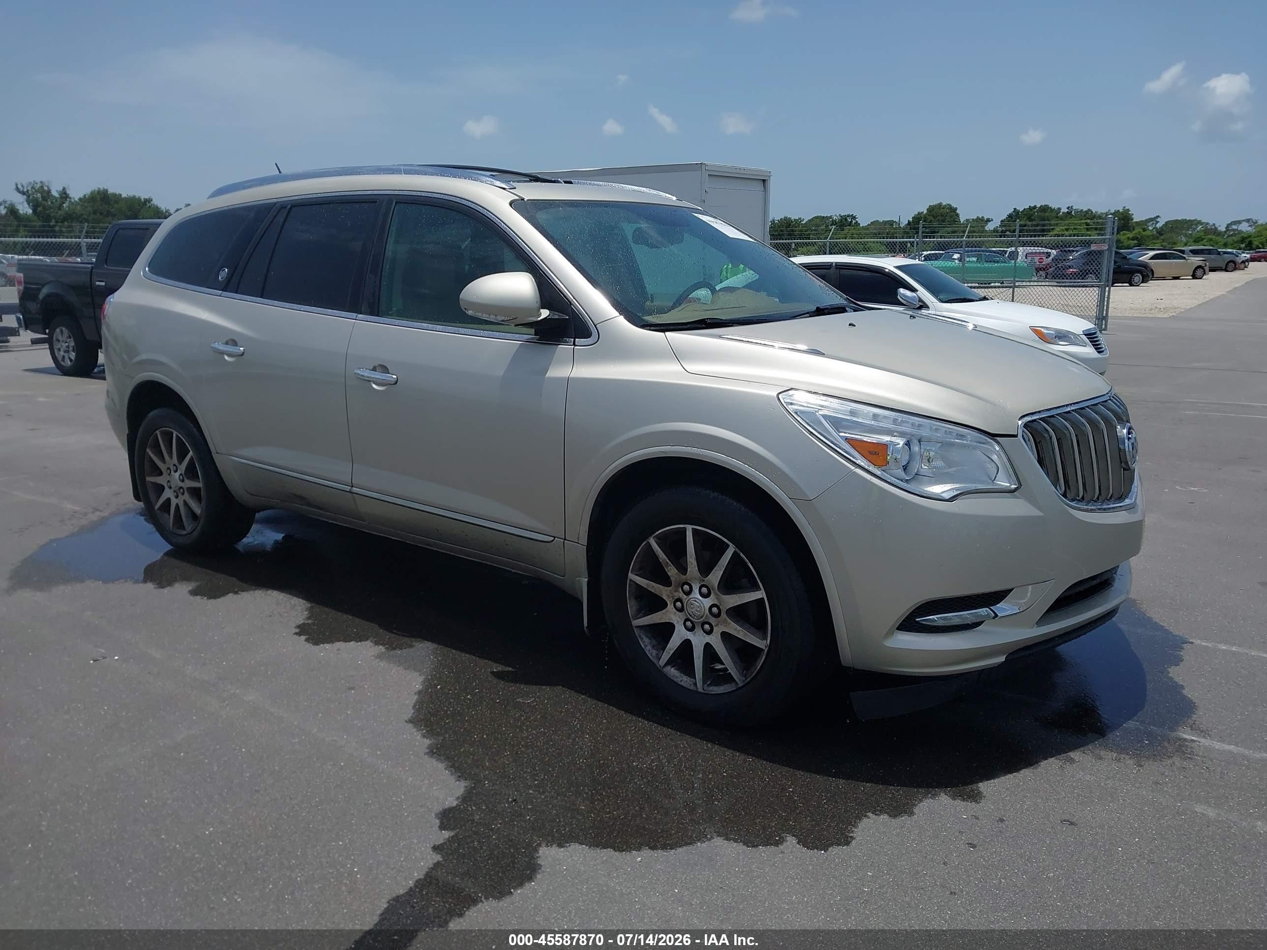 2016 Buick Enclave Leather, VIN 5GAKVBKD2GJ168704 — Normal wear
