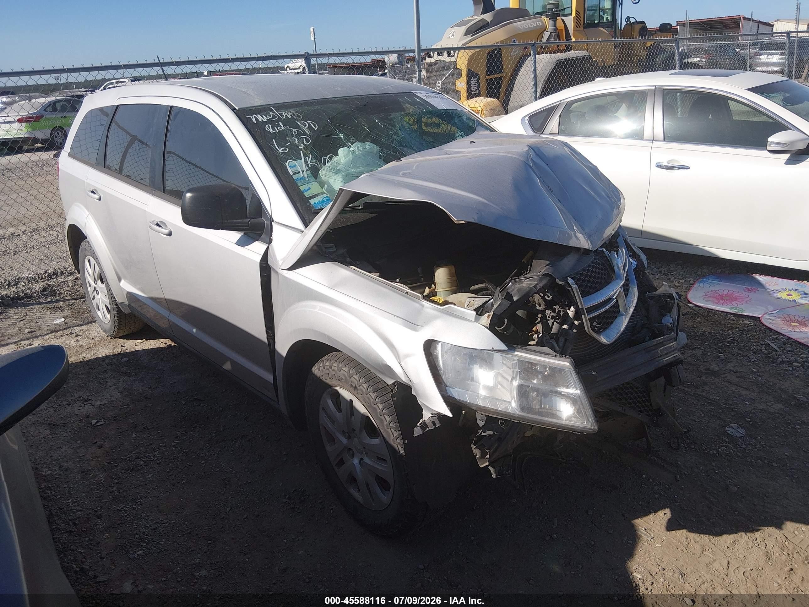 2014 Dodge Journey American Value, VIN 3C4PDCAB3ET217797 — Front end