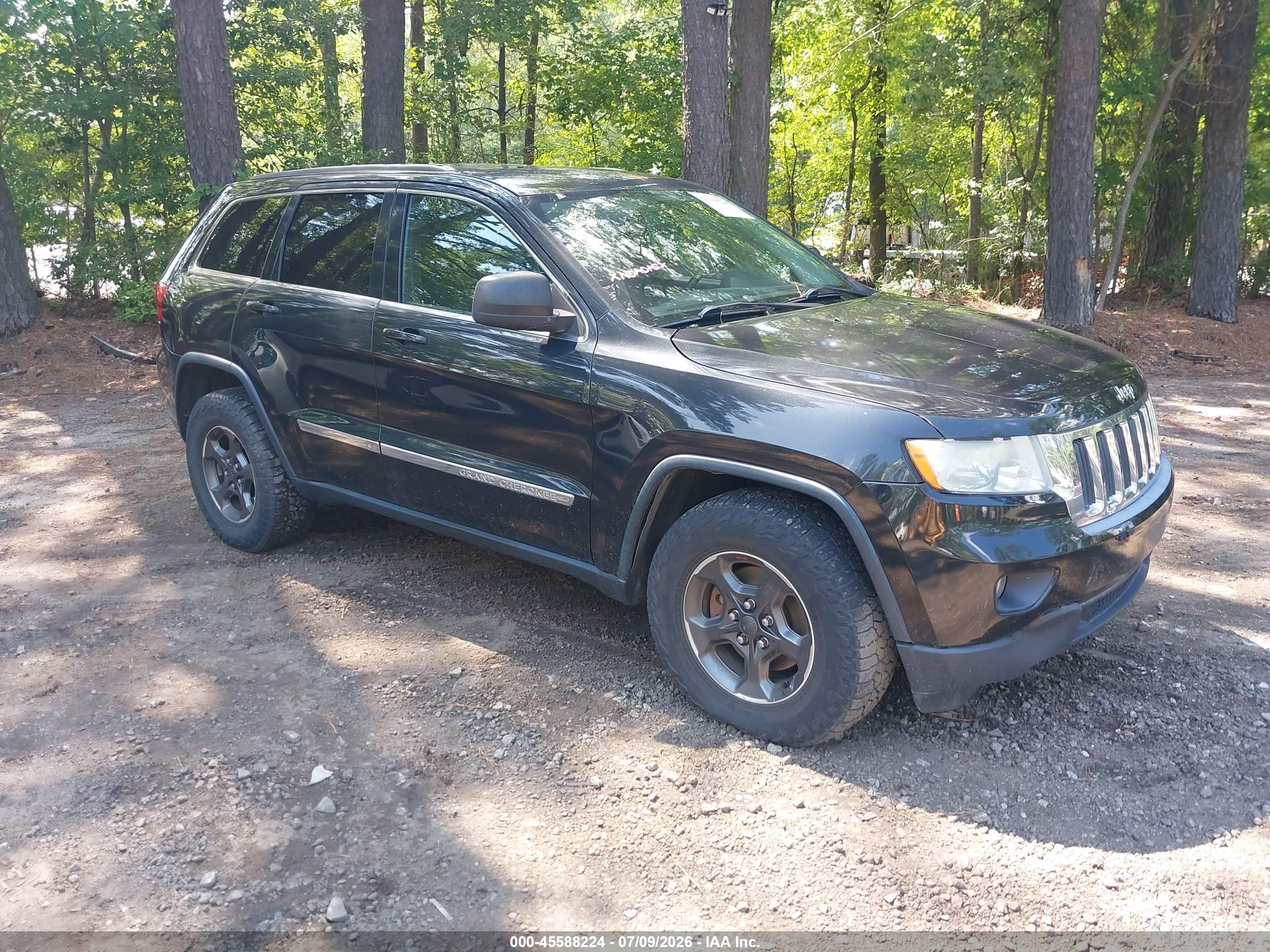 2012 Jeep Grand Cherokee Laredo, VIN 1C4RJFAG2CC333273 — All over