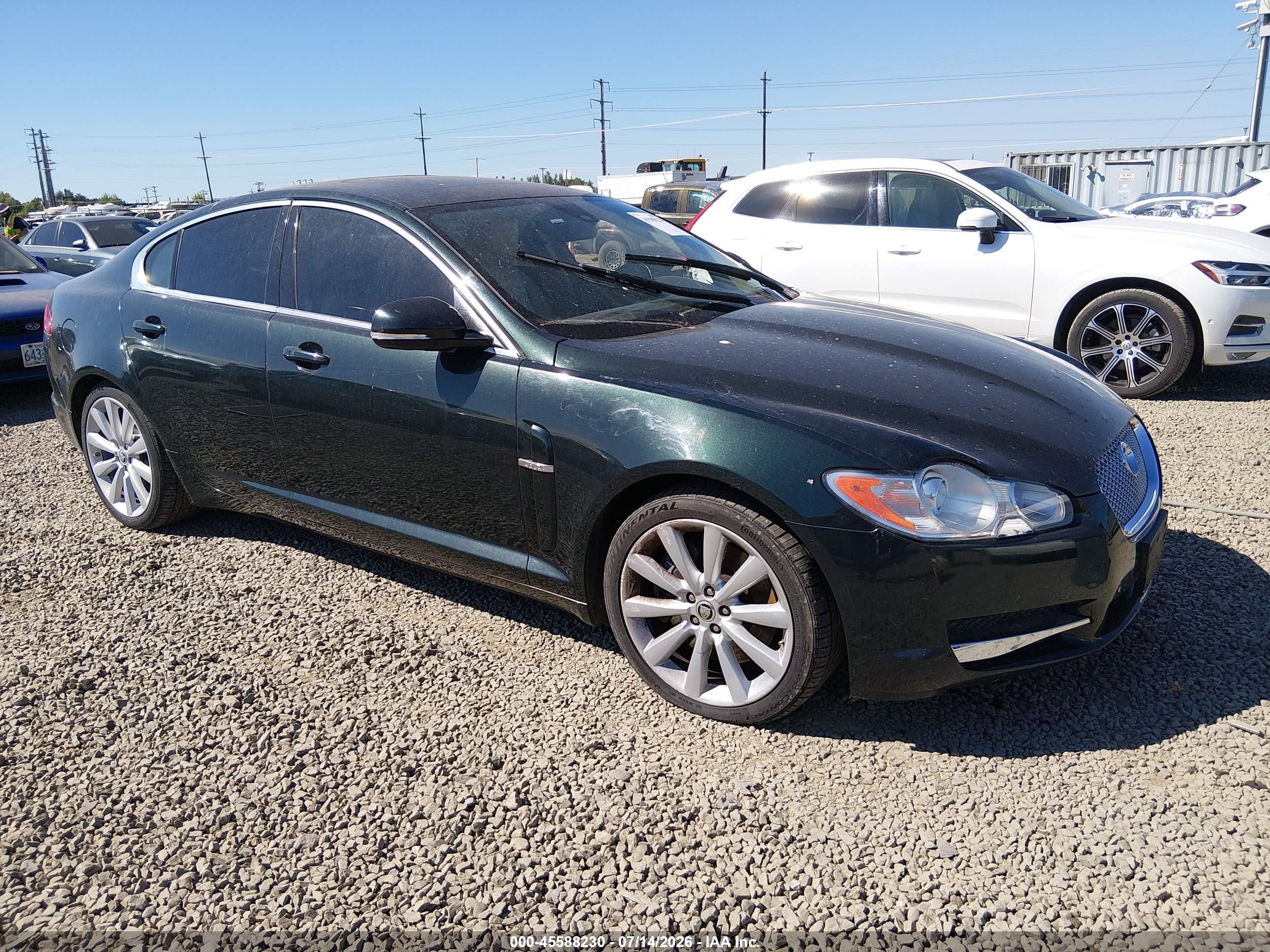2011 Jaguar XF Premium, VIN SAJWA0GB6BLR82604 — Normal wear