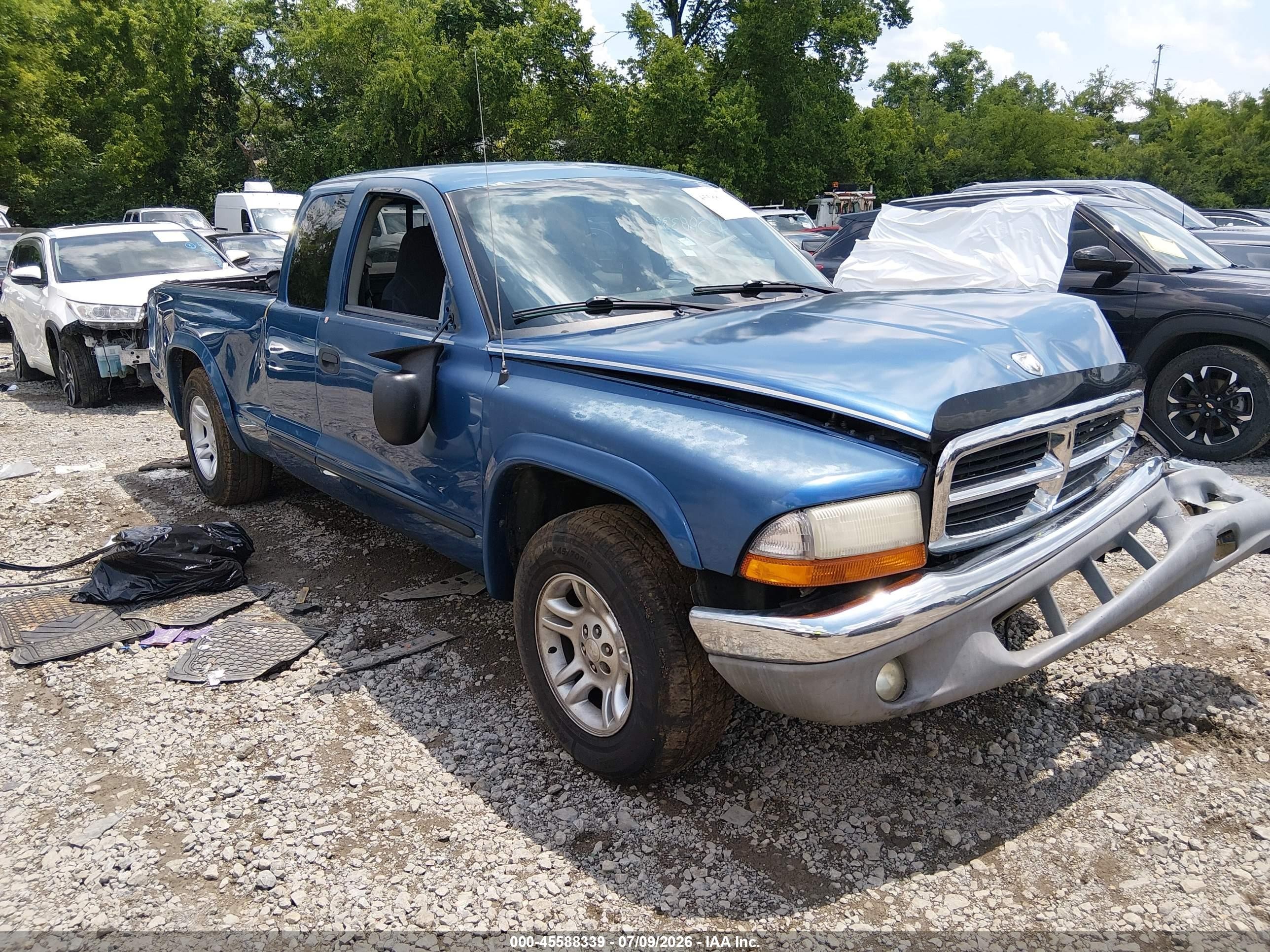 2004 Dodge Dakota SLT, VIN 1D7GL42N54S748328 — All over